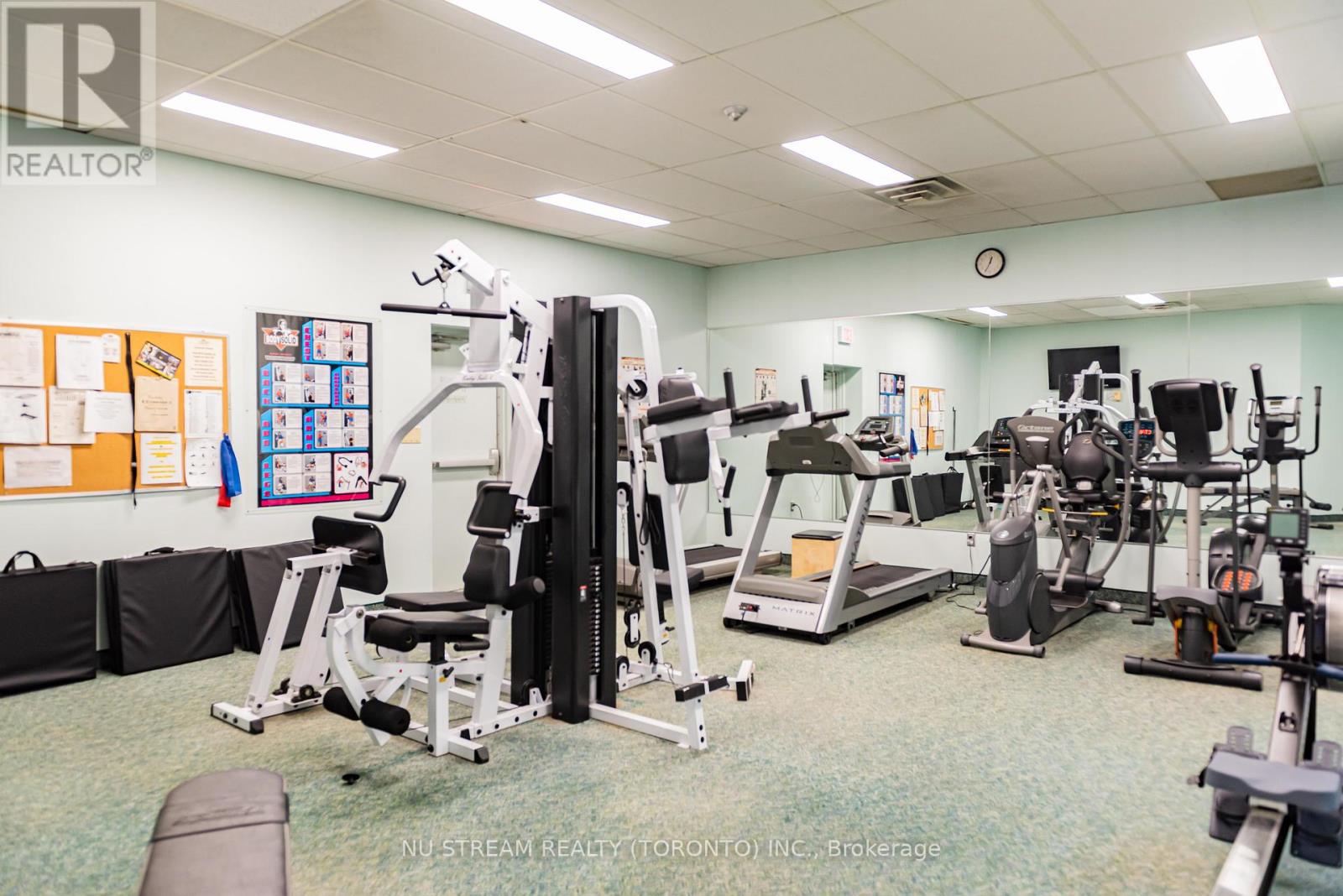 Photo 28 of 905 5151 Riverside Drive E, Windsor ON
