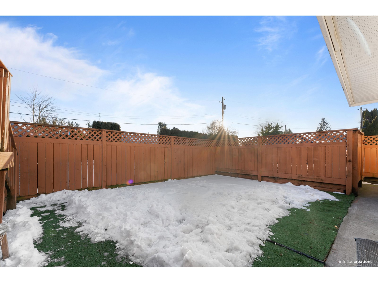 Photo 18 of 2091 Paulson Crescent, Abbotsford BC