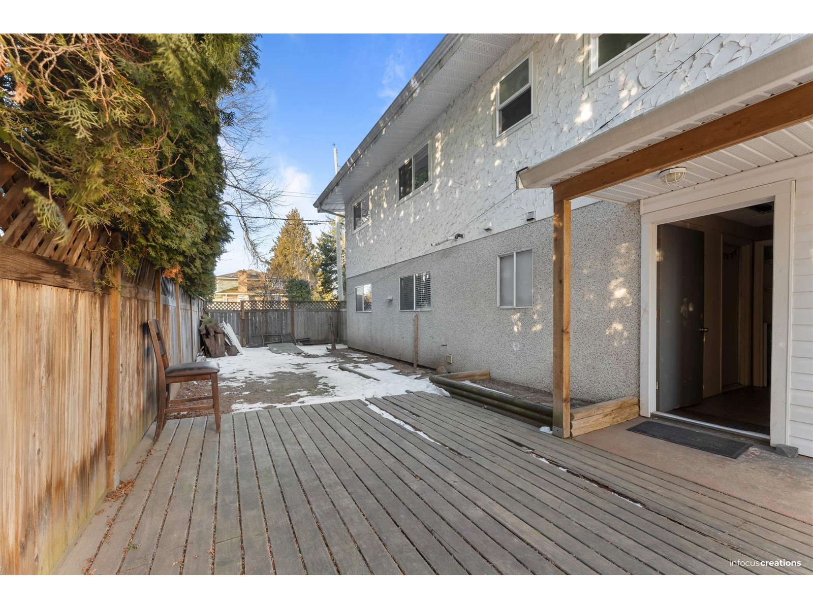 Photo 7 of 2091 Paulson Crescent, Abbotsford BC