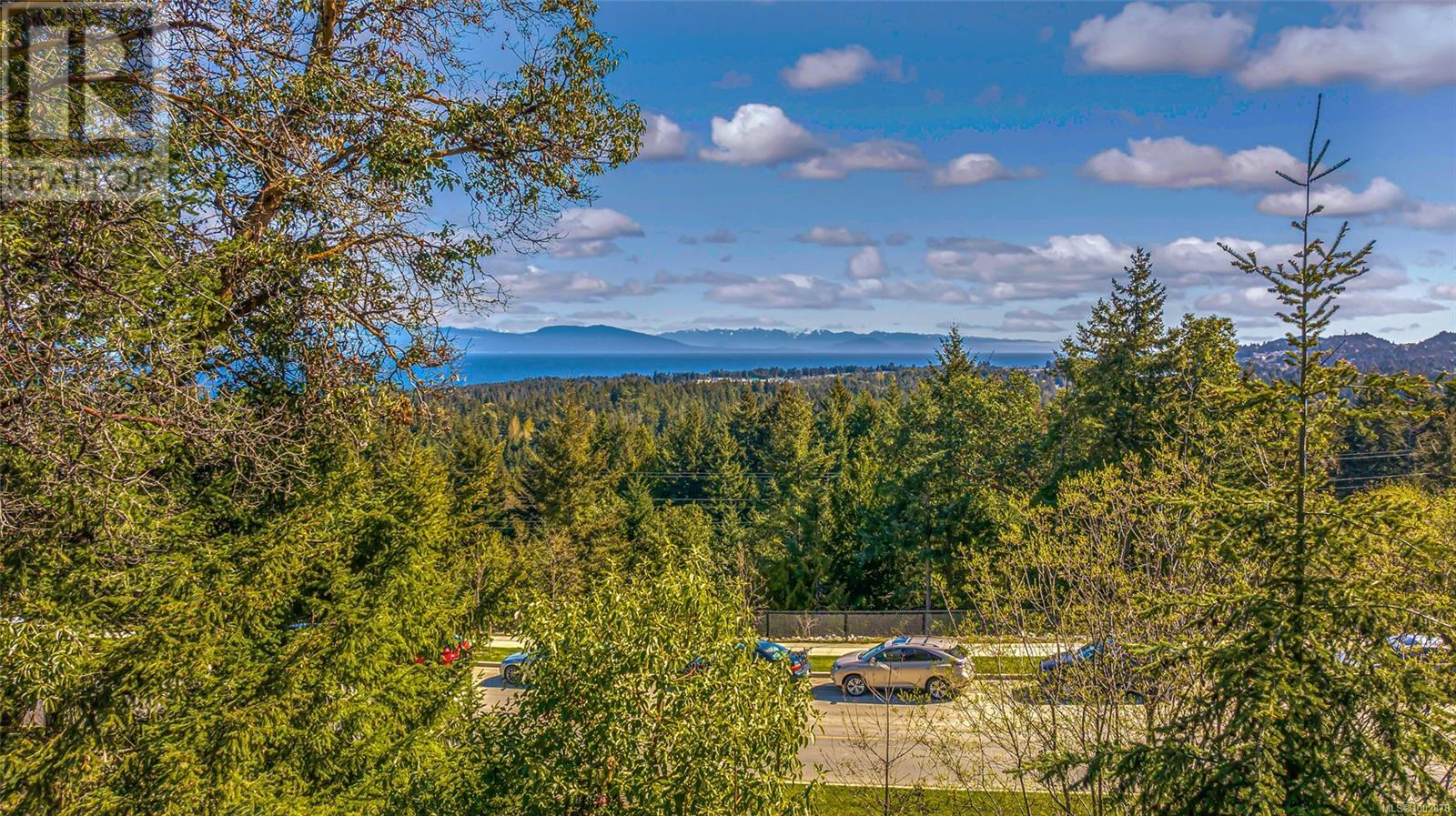 Photo 20 of 5000 Broad Ridge Pl, Lantzville BC