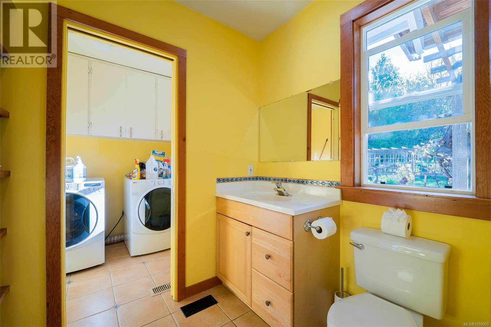Photo 23 of 1560 Brebber Rd, Nanaimo BC