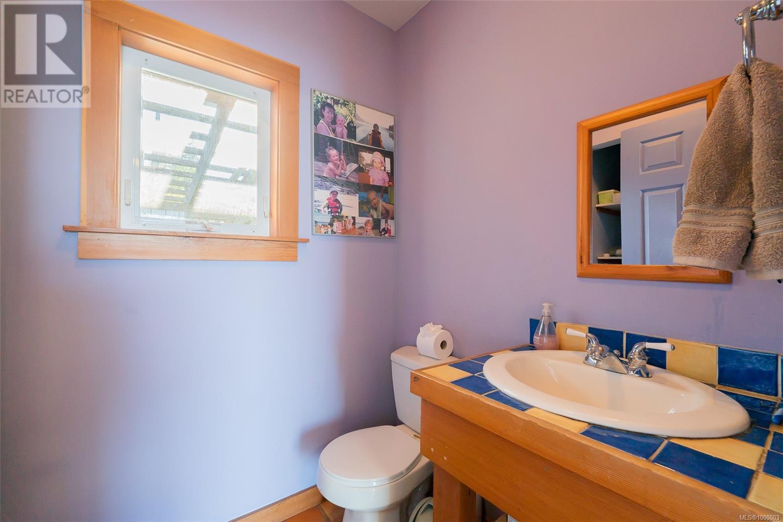 Photo 47 of 1560 Brebber Rd, Nanaimo BC