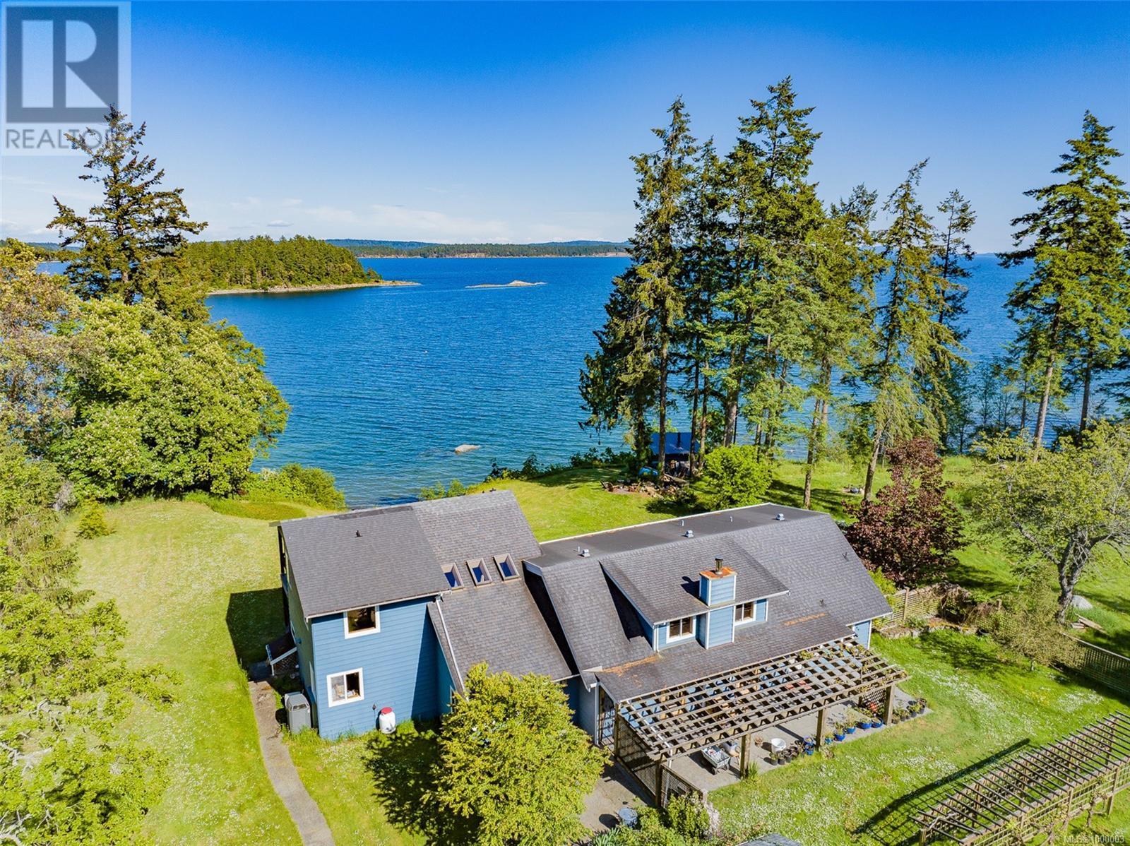 Photo 38 of 1560 Brebber Rd, Nanaimo BC