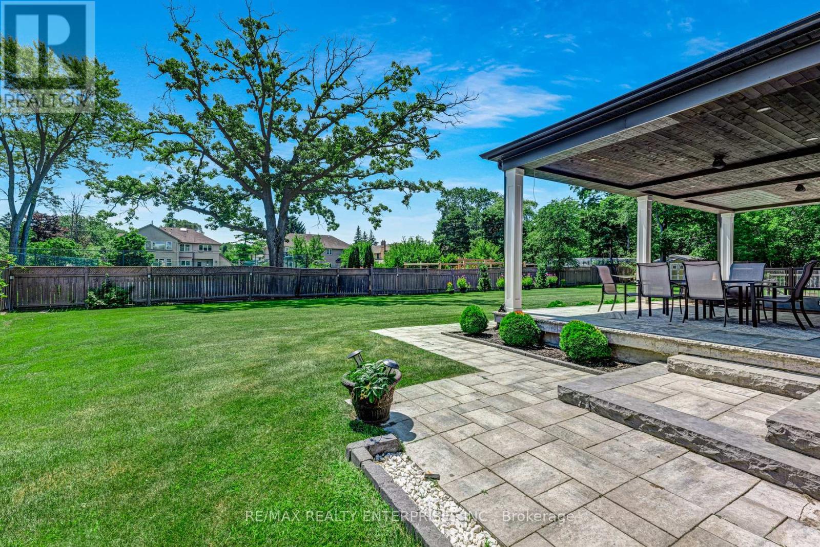 Photo 18 of 714 Atoka Drive, Mississauga ON