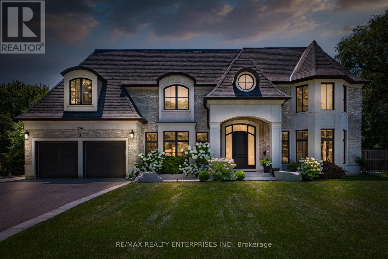 Photo 1 of 714 Atoka Drive, Mississauga ON