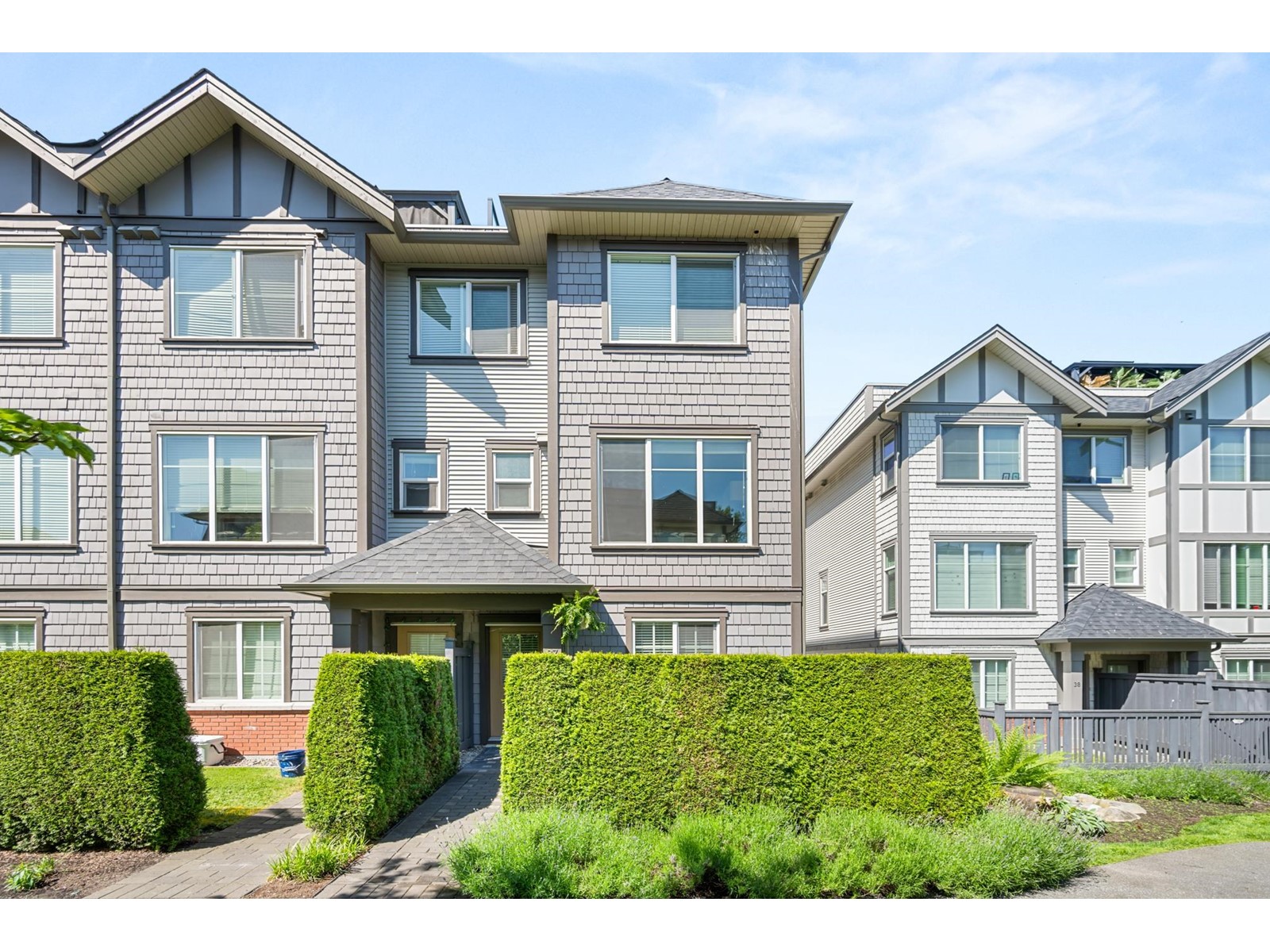 Photo 1 of 37 8217 204 B Street, Langley BC