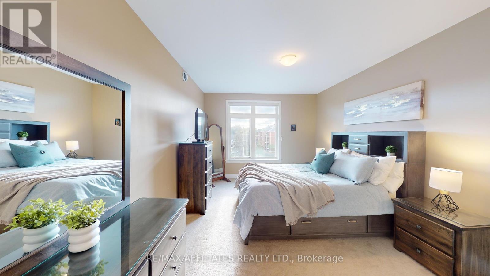 Photo 5 of 303 1109 Millwood Avenue, Brockville ON