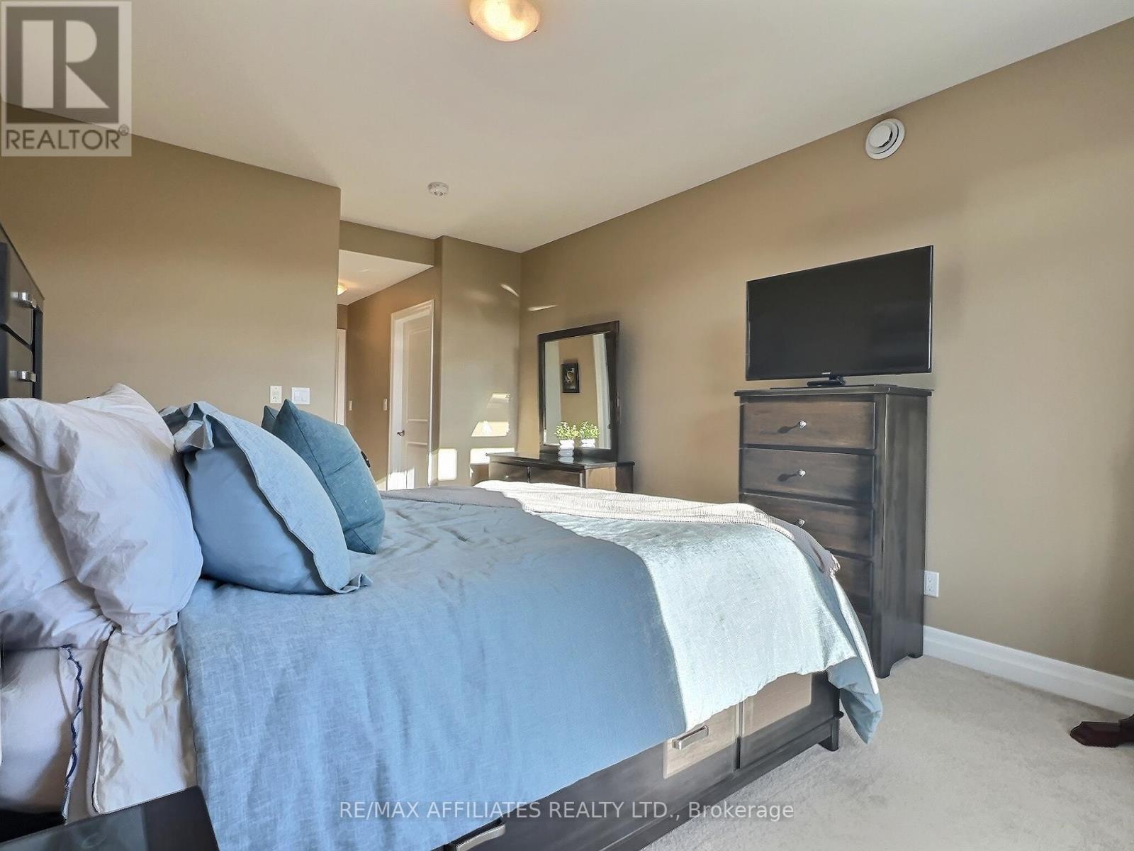 Photo 10 of 303 1109 Millwood Avenue, Brockville ON