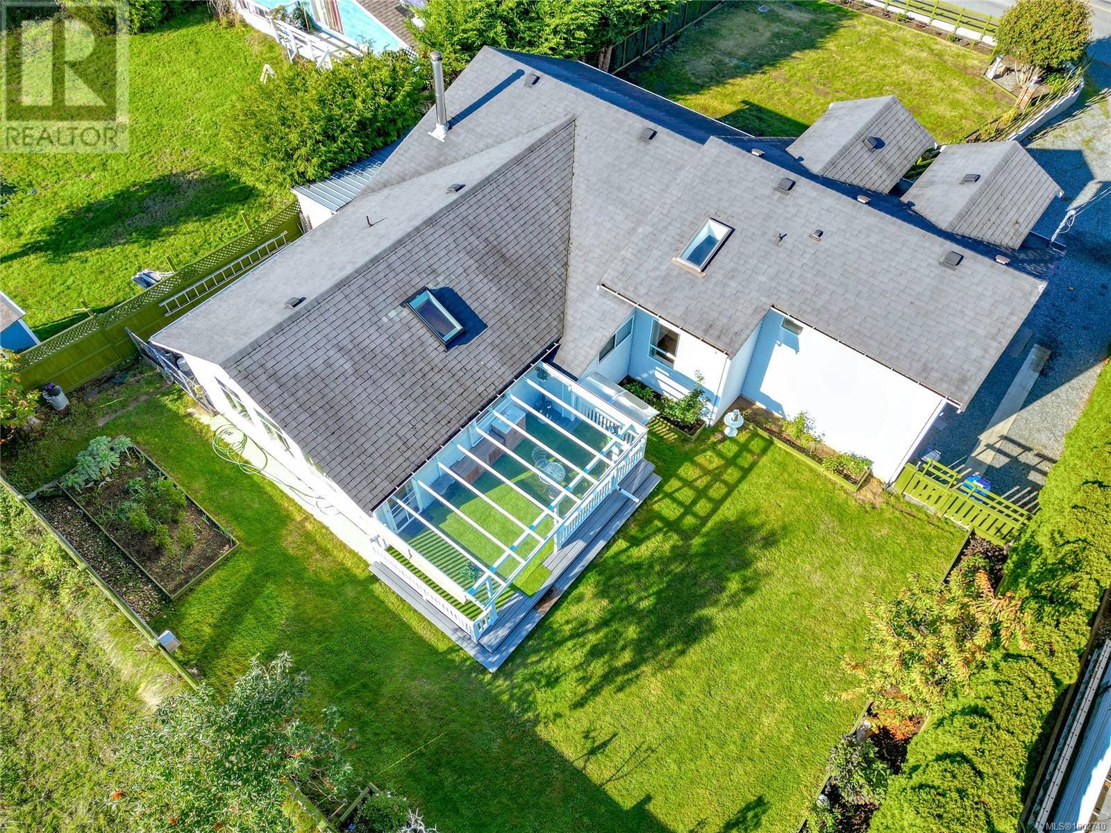 Photo 43 of 3740 South Oyster School Rd, Ladysmith BC