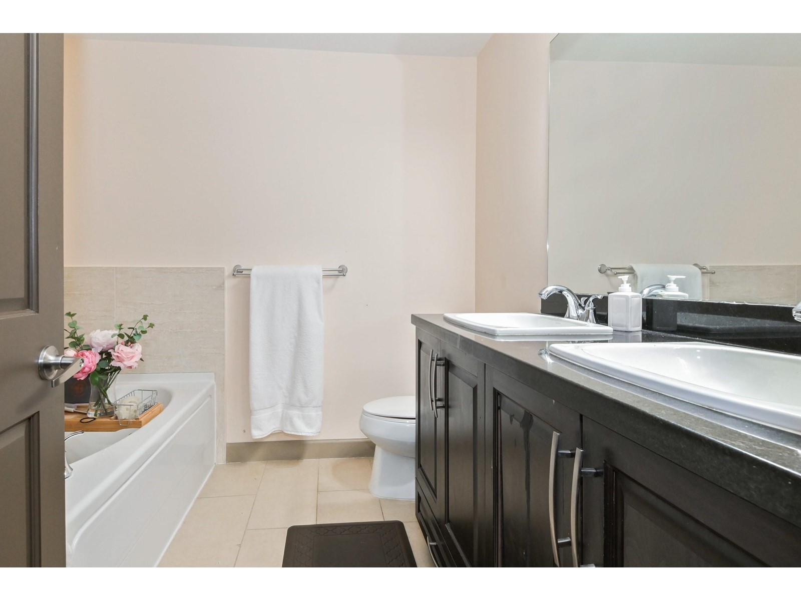 406 8328 207A STREET, Langley real estate listing R3003350