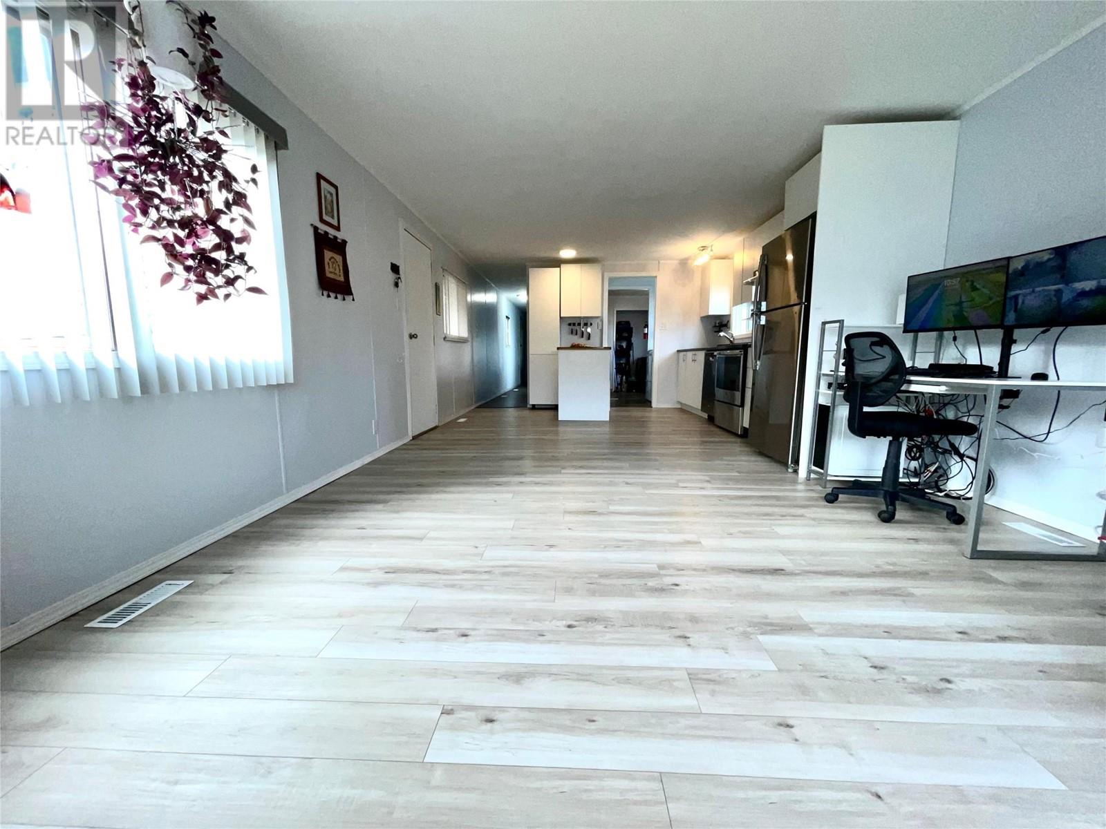 2321 33RD Avenue N, Cranbrook
