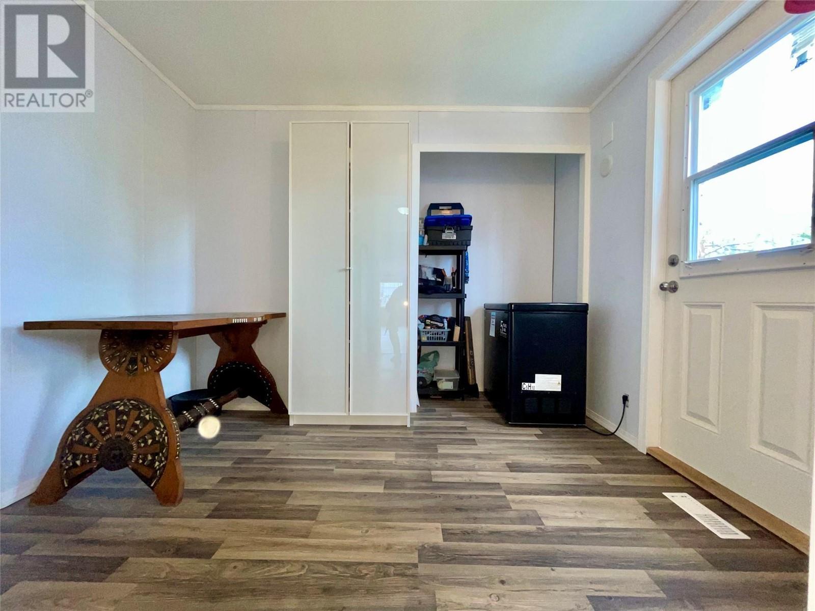 2321 33RD Avenue N, Cranbrook