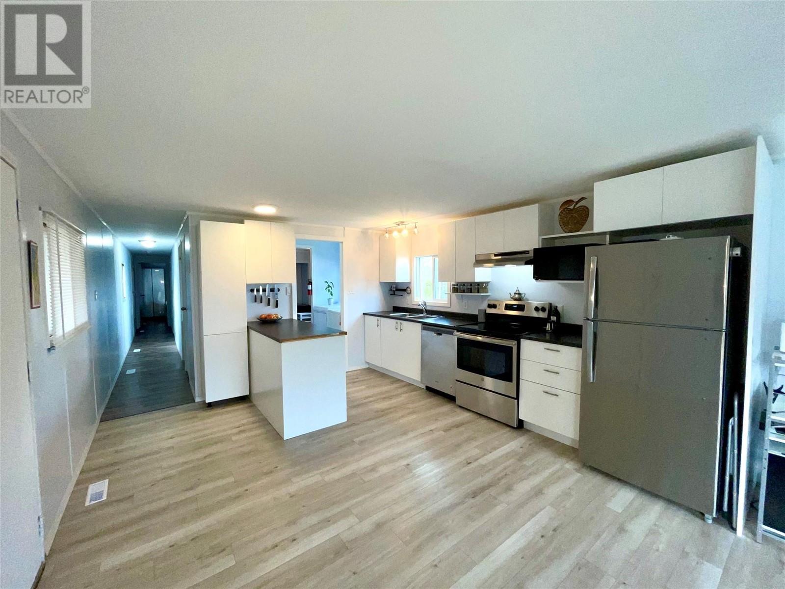 2321 33RD Avenue N, Cranbrook