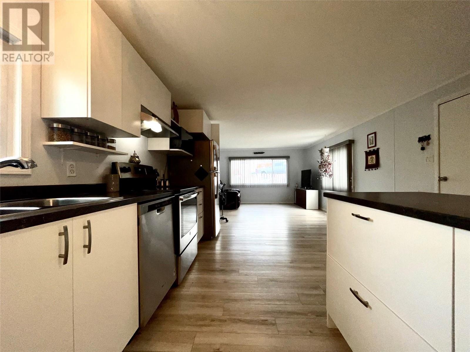 2321 33RD Avenue N, Cranbrook