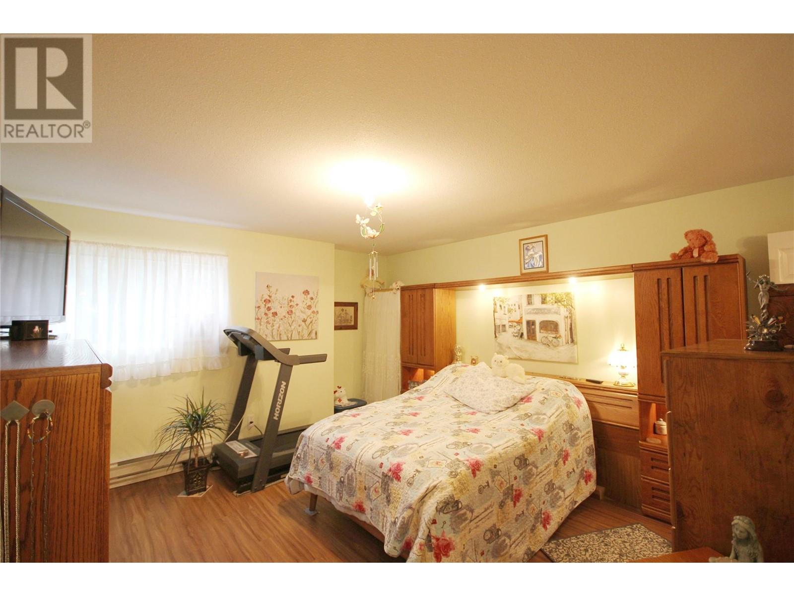 #202 EDMONTON AVENUE UNIT# 202 - Image 11