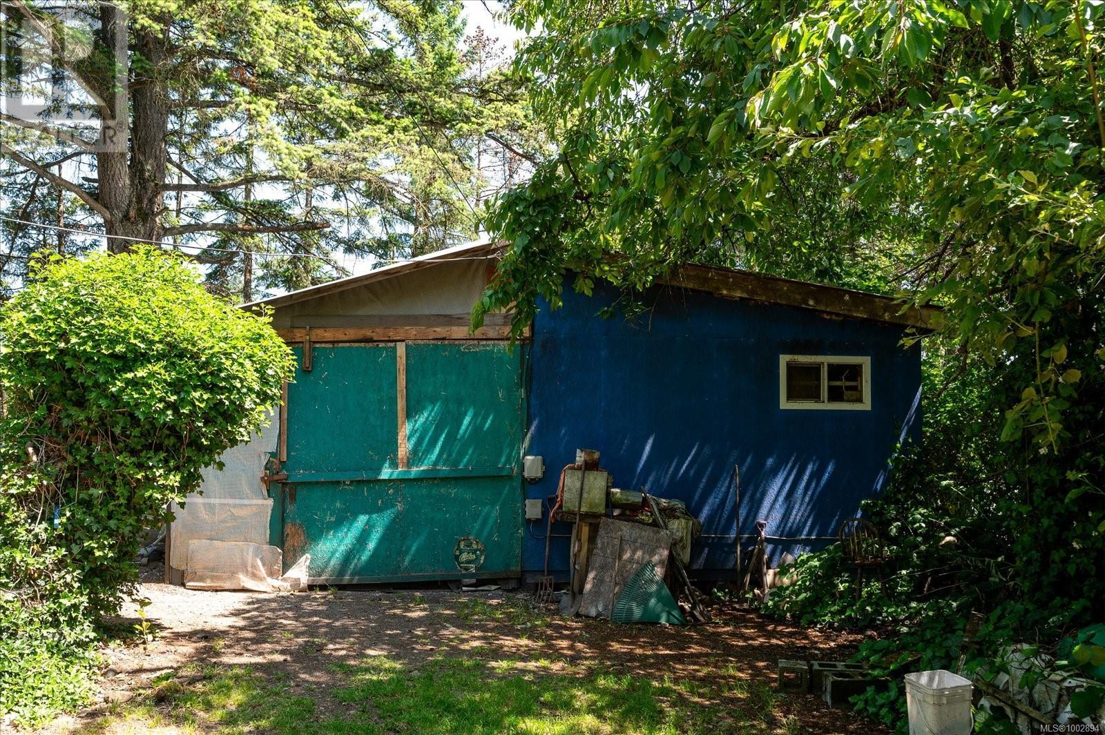 Photo 15 of 1750 Waddington Rd, Nanaimo BC