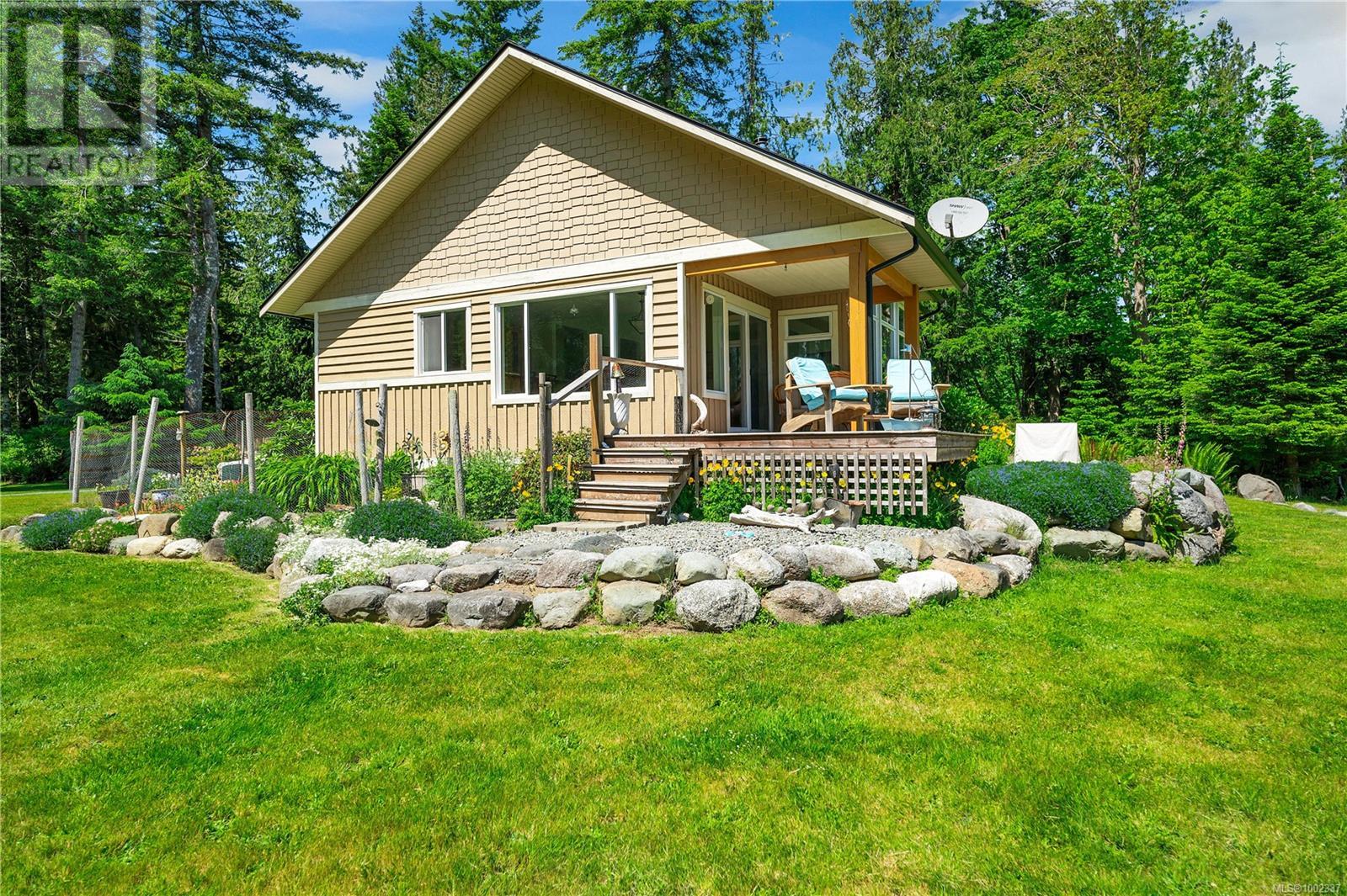 620 Valpy Rd, Quadra Island