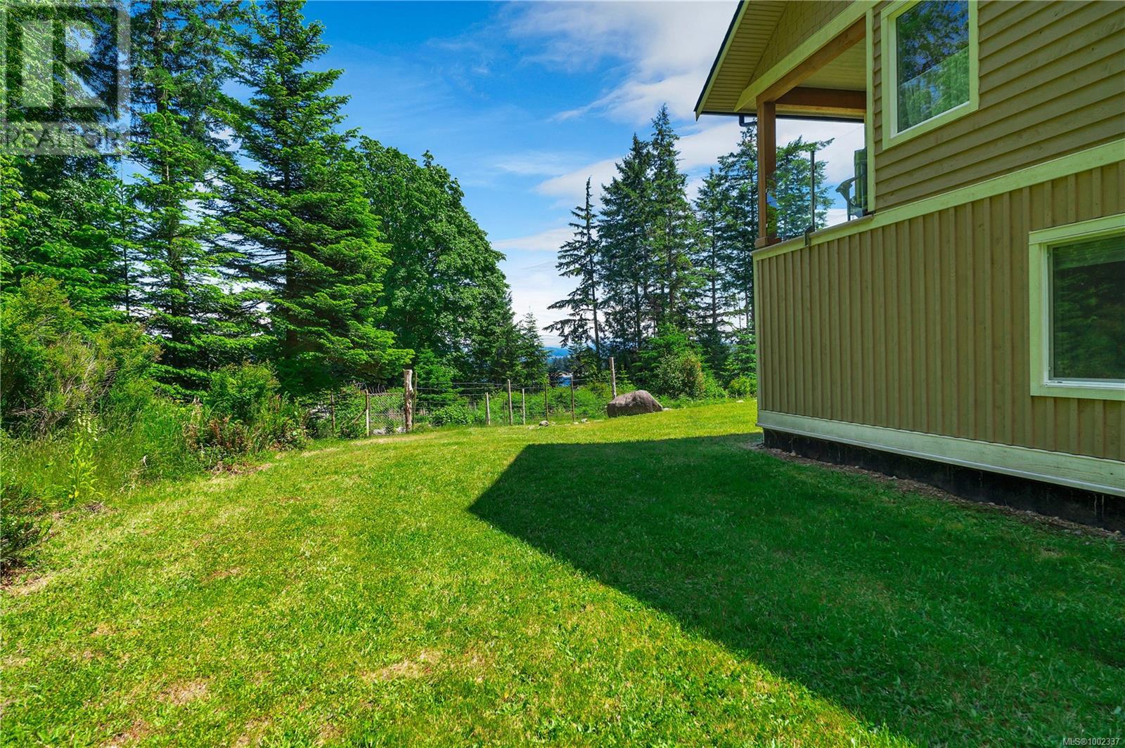 620 Valpy Rd, Quadra Island