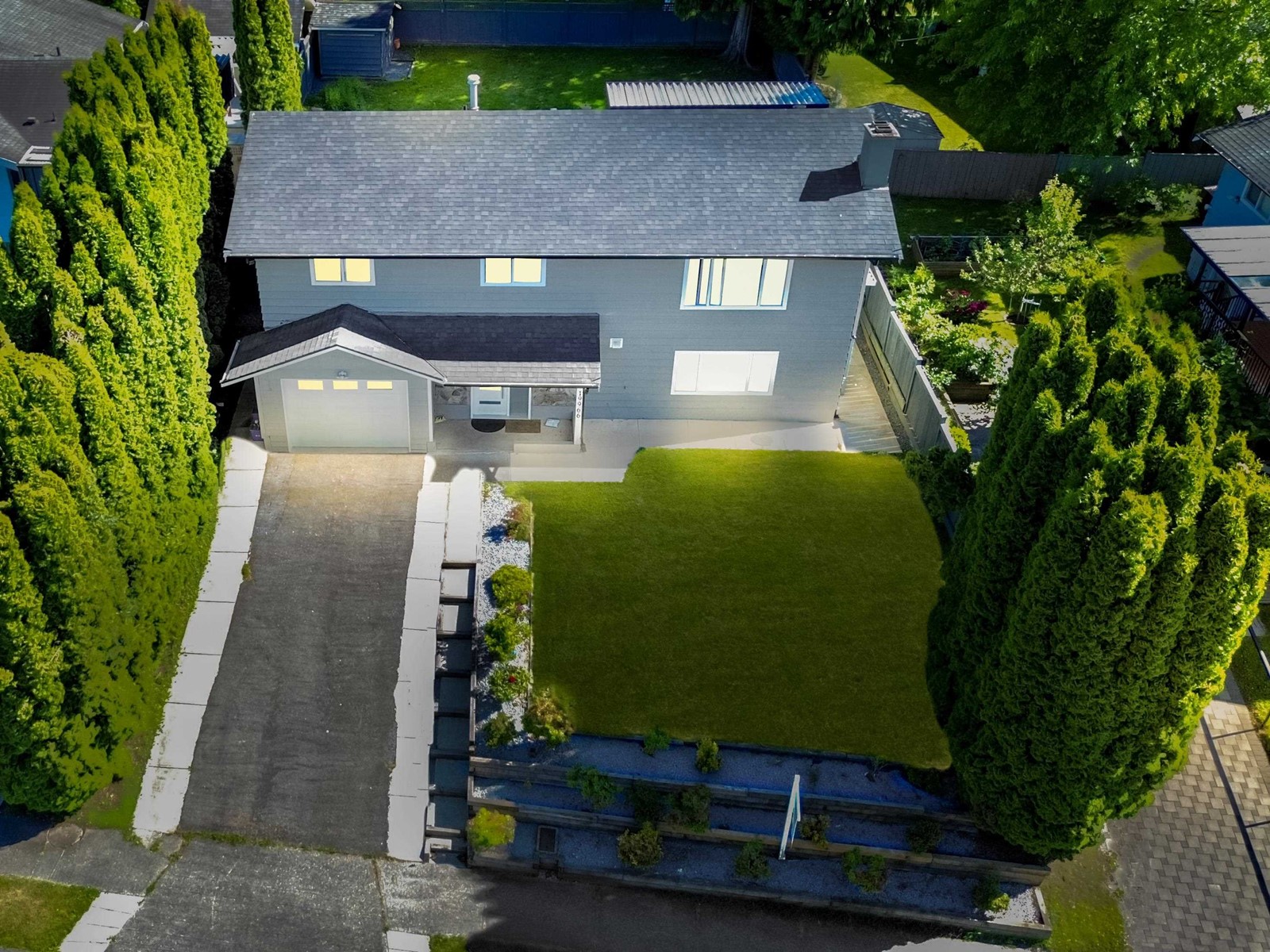 Photo 27 of 19966 50 A Avenue, Langley BC