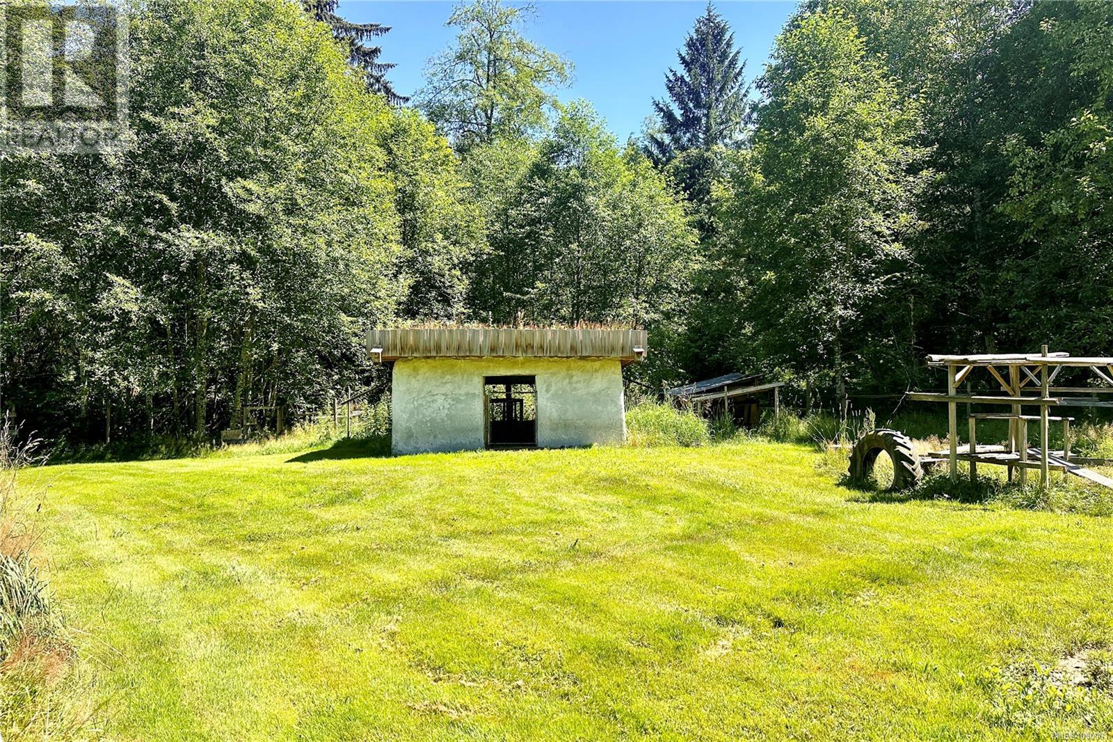 Photo 51 of 1165 Salmon River Main Line, Sayward BC