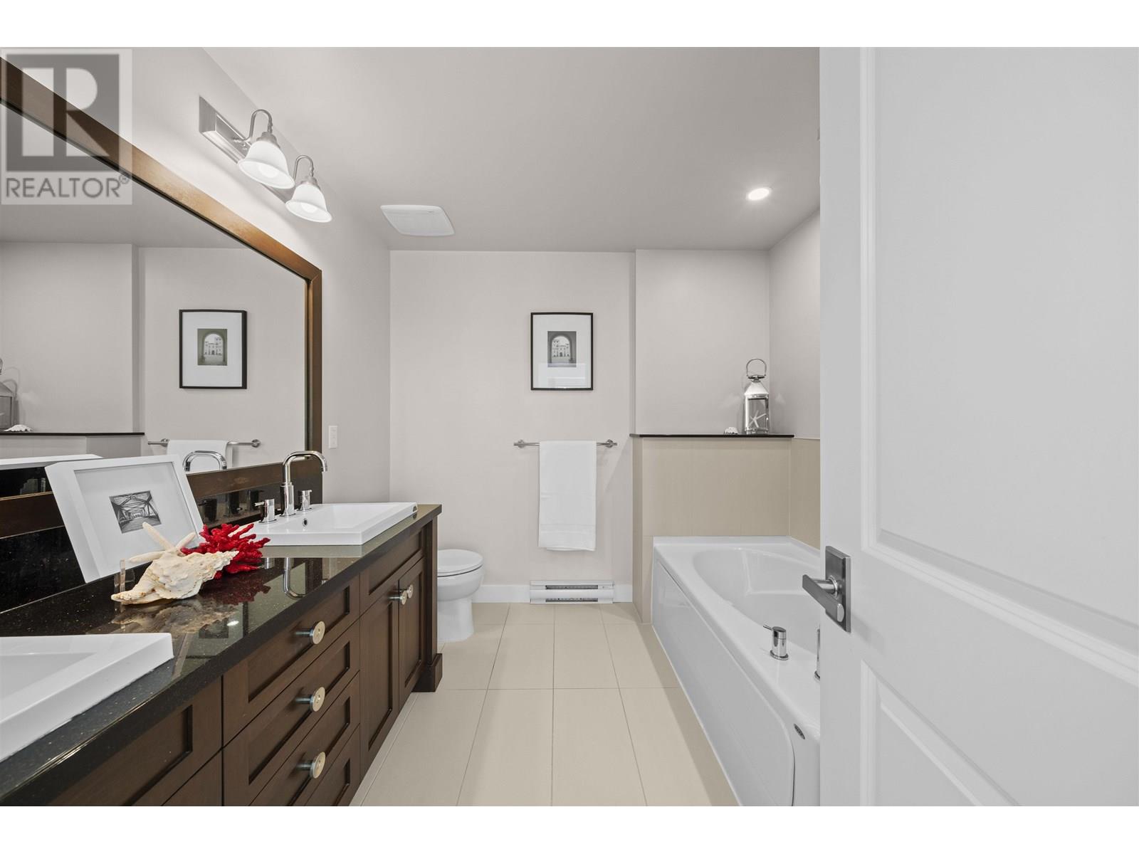 Photo 16 of 108 1480 Southview Street, Coquitlam BC