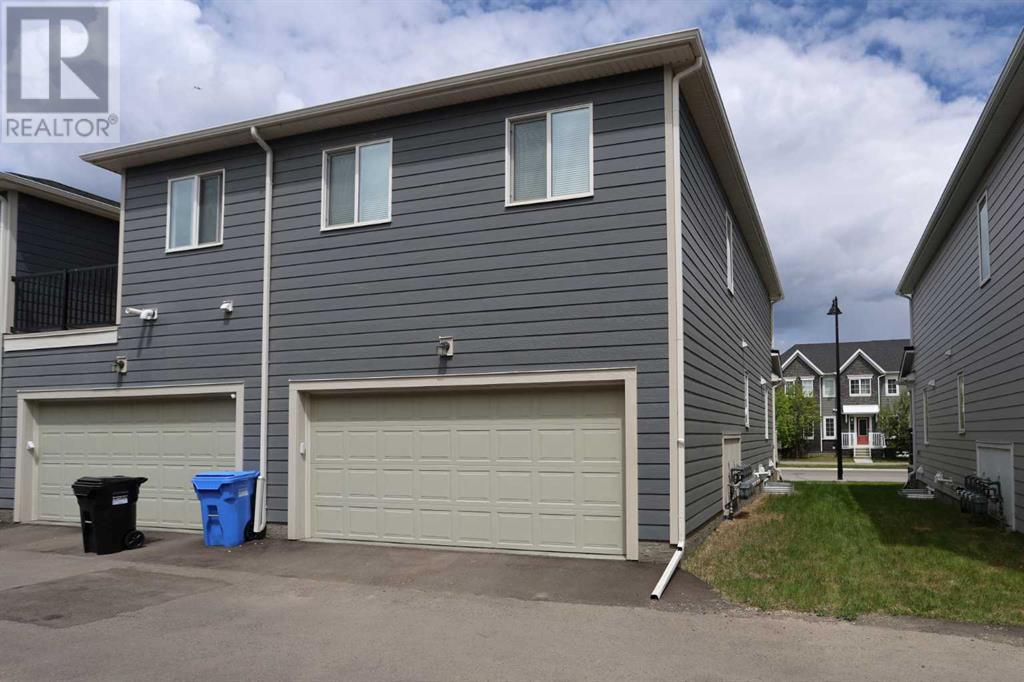 Single Family House for Sale in  Yorkville Avenue SW Yorkville Calgary 