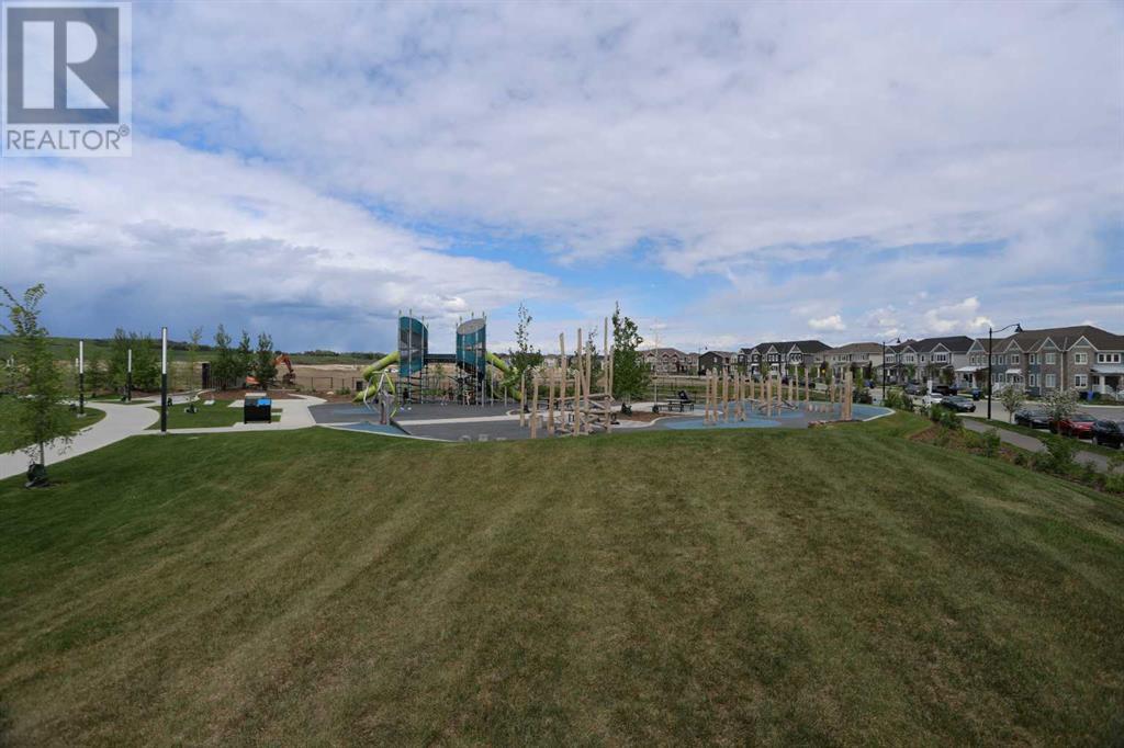 Single Family House for Sale in  Yorkville Avenue SW Yorkville Calgary 