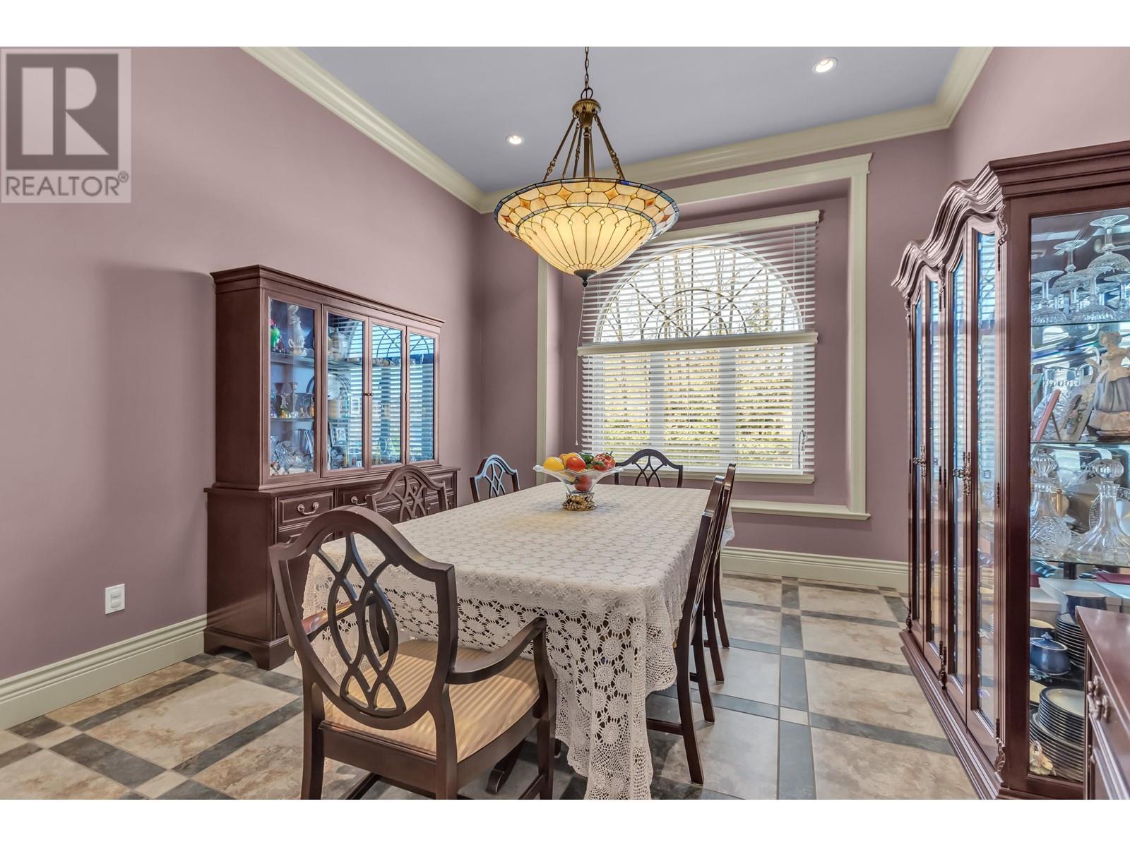 Photo 9 of 2701 St George Street, Port Moody BC
