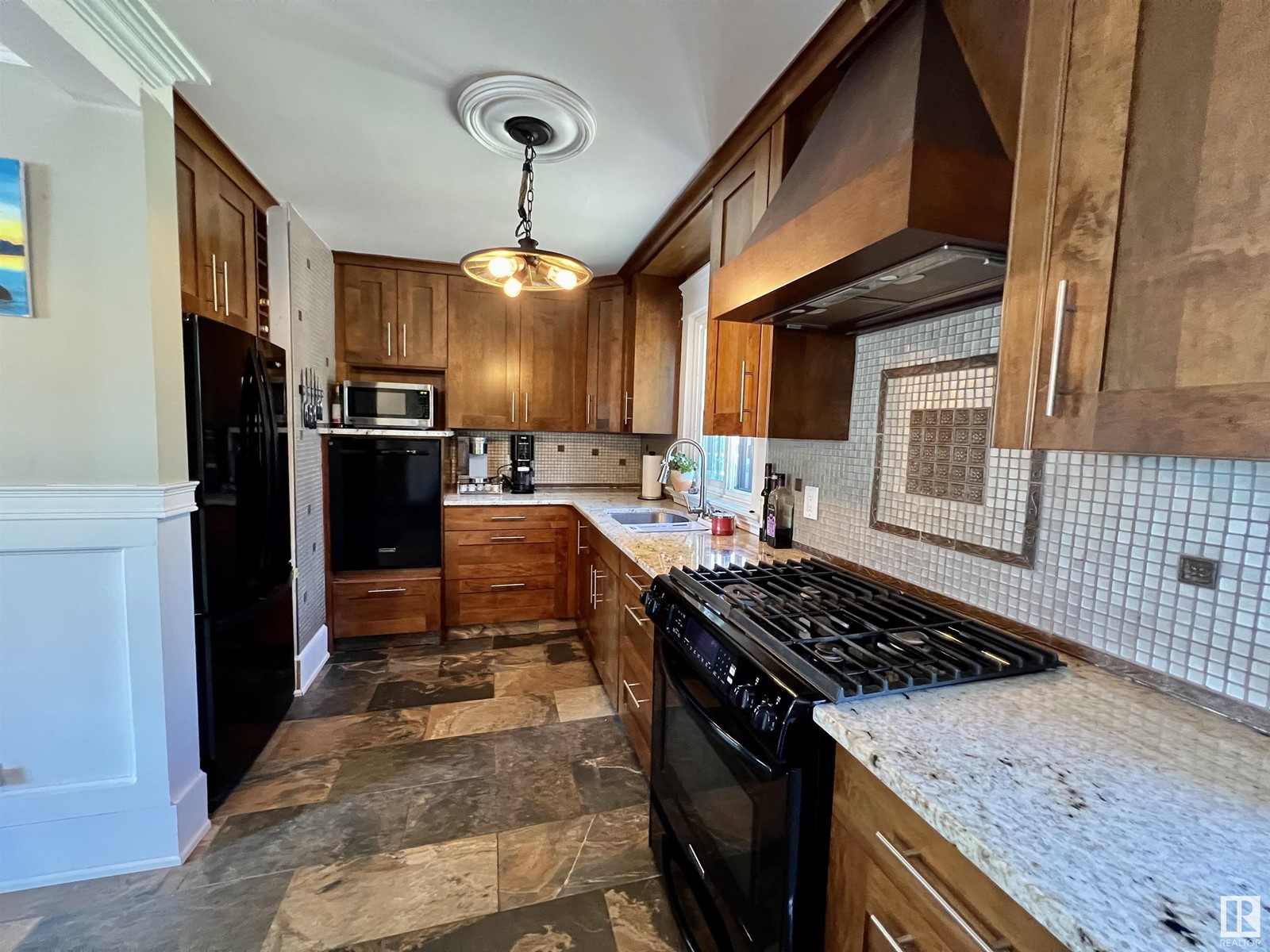 Single Family House Bungalow for Sale in   AV NW Edmonton 