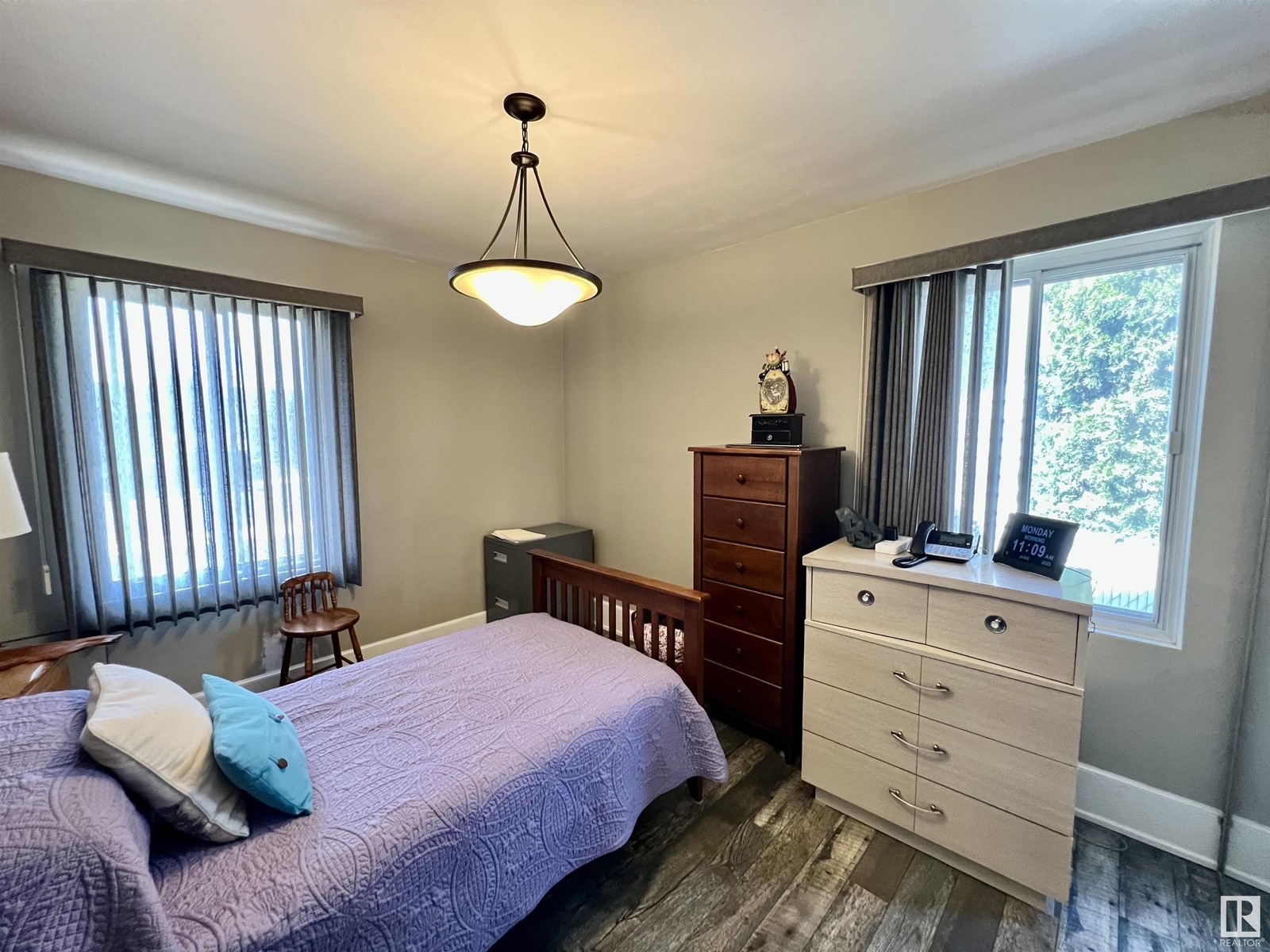 Single Family House Bungalow for Sale in   AV NW Edmonton 