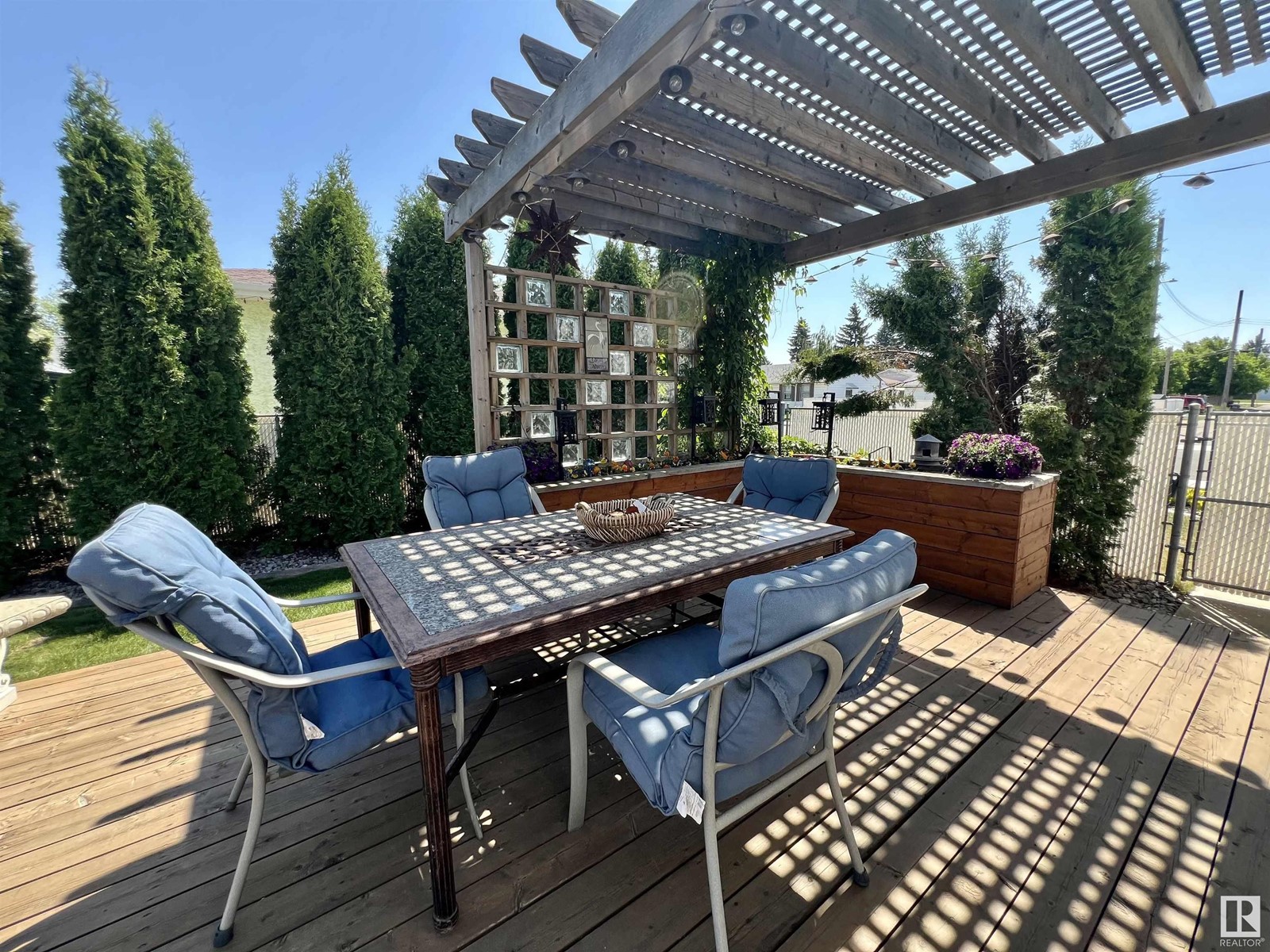 Single Family House Bungalow for Sale in   AV NW Edmonton 
