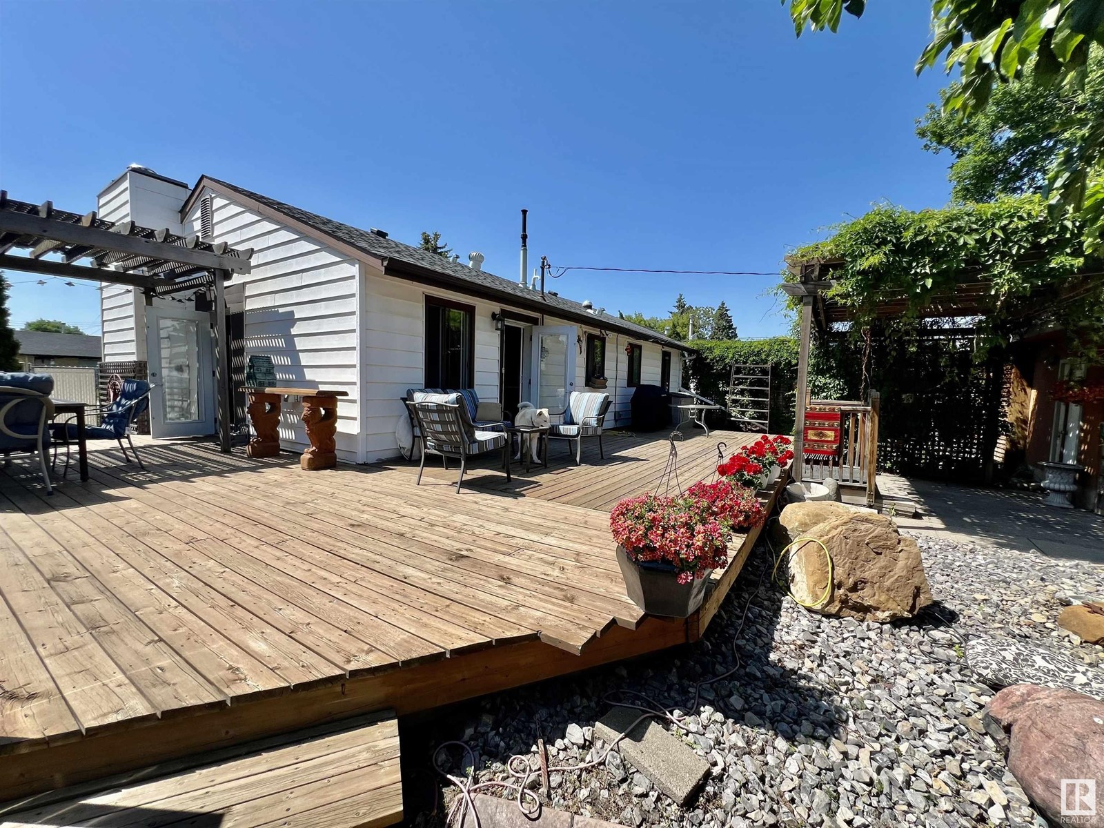 Single Family House Bungalow for Sale in   AV NW Edmonton 