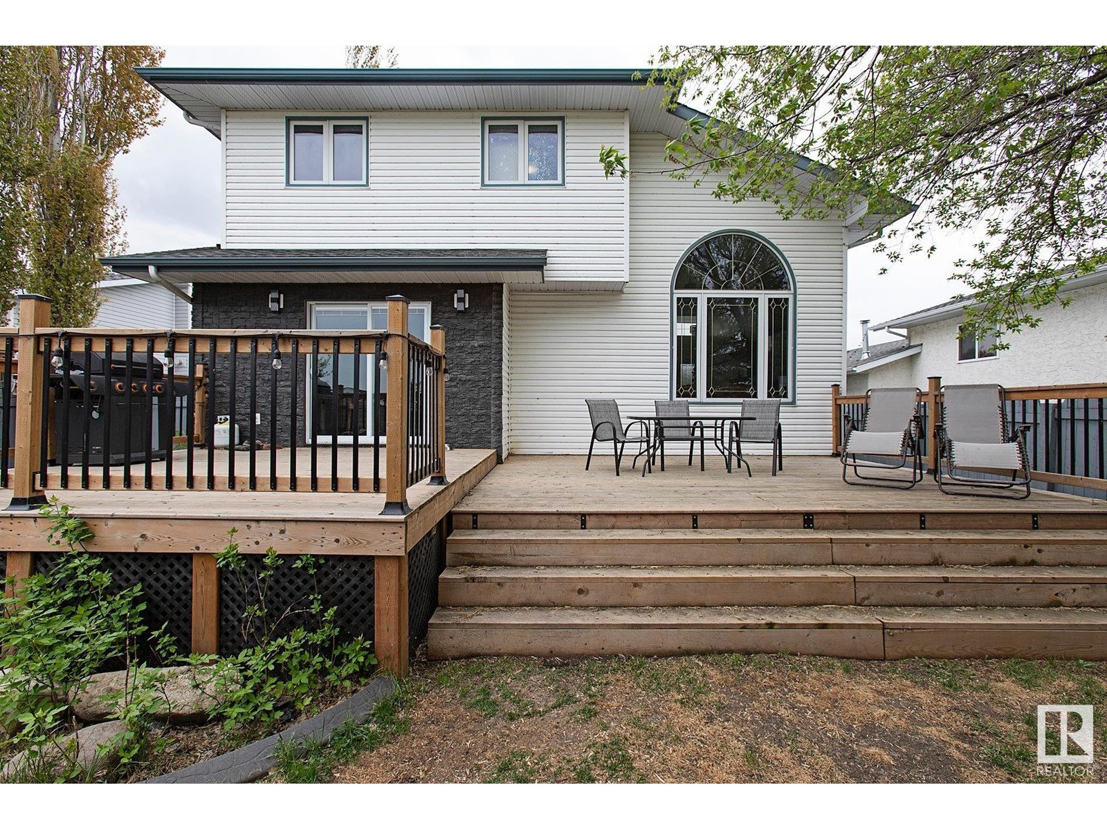 Photo 22 of 67 Westview Cr, Calmar AB