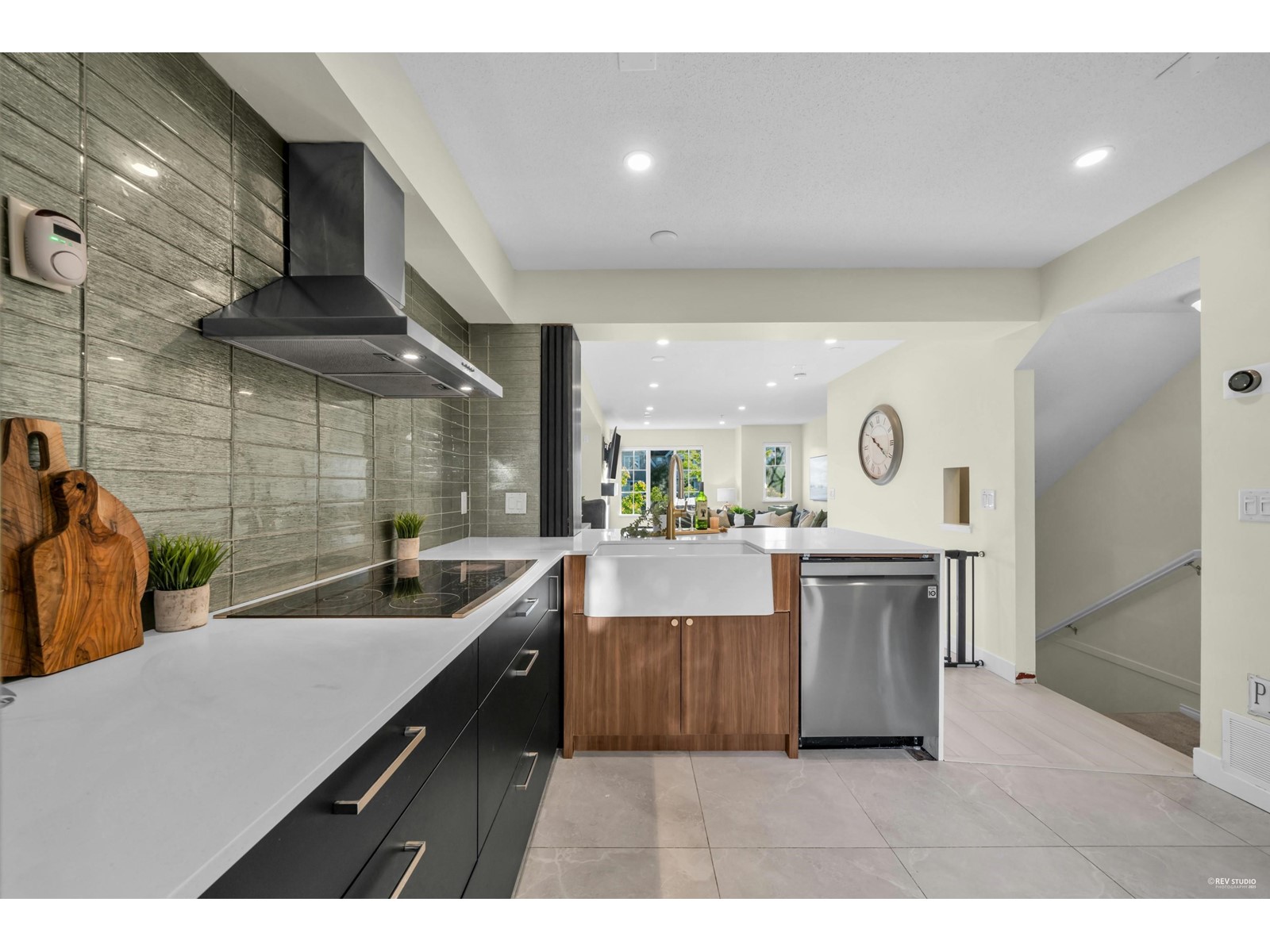 Photo 15 of 31 20560 66 Avenue, Langley BC