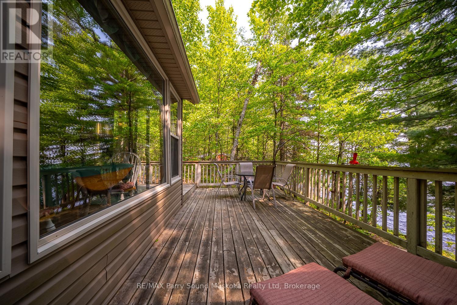 Photo 15 of 40 Jack And Vernas Lane, Magnetawan ON