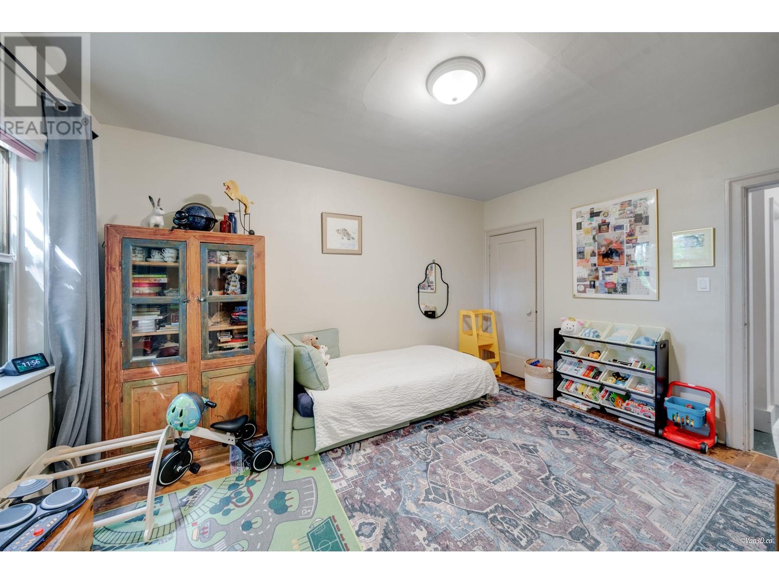 Photo 21 of 3137 W 28th Avenue, Vancouver BC