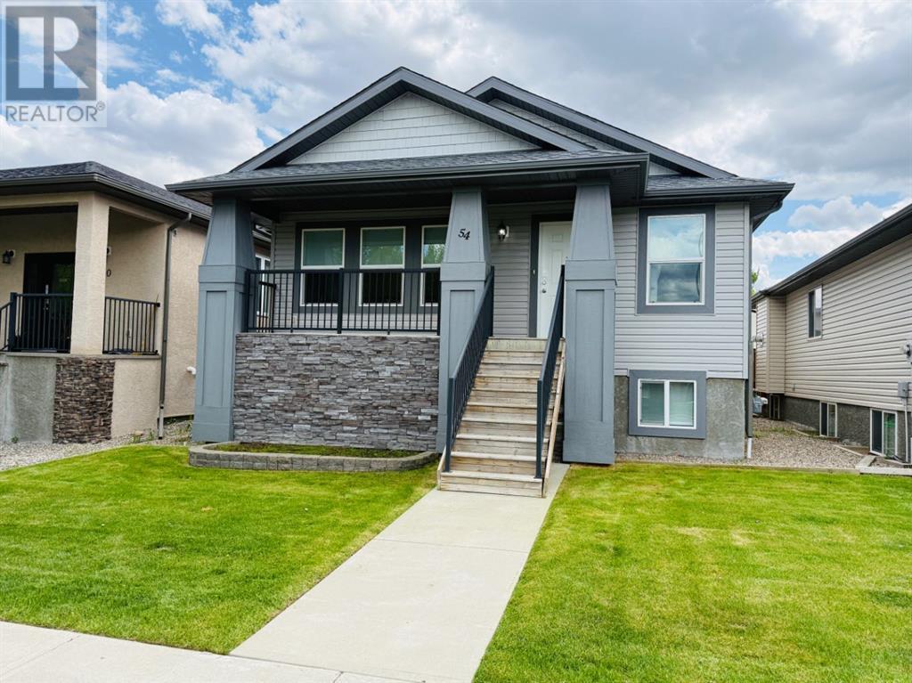 54 Sunridge Boulevard W, Lethbridge, Alberta