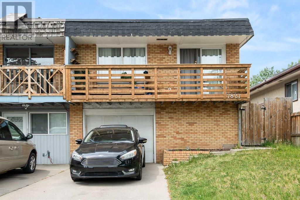 7827 Hunterquay Road NW, Calgary, Alberta