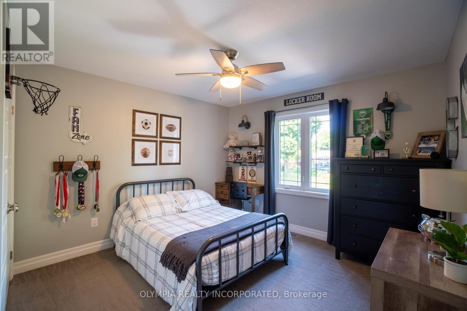 Photo 40 of 6149 Cuviello Court, Niagara Falls ON