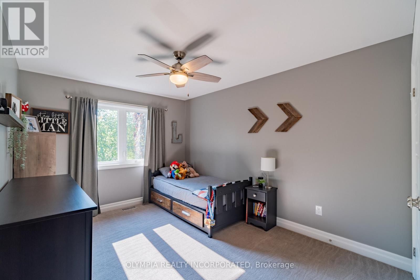 Photo 26 of 6149 Cuviello Court, Niagara Falls ON