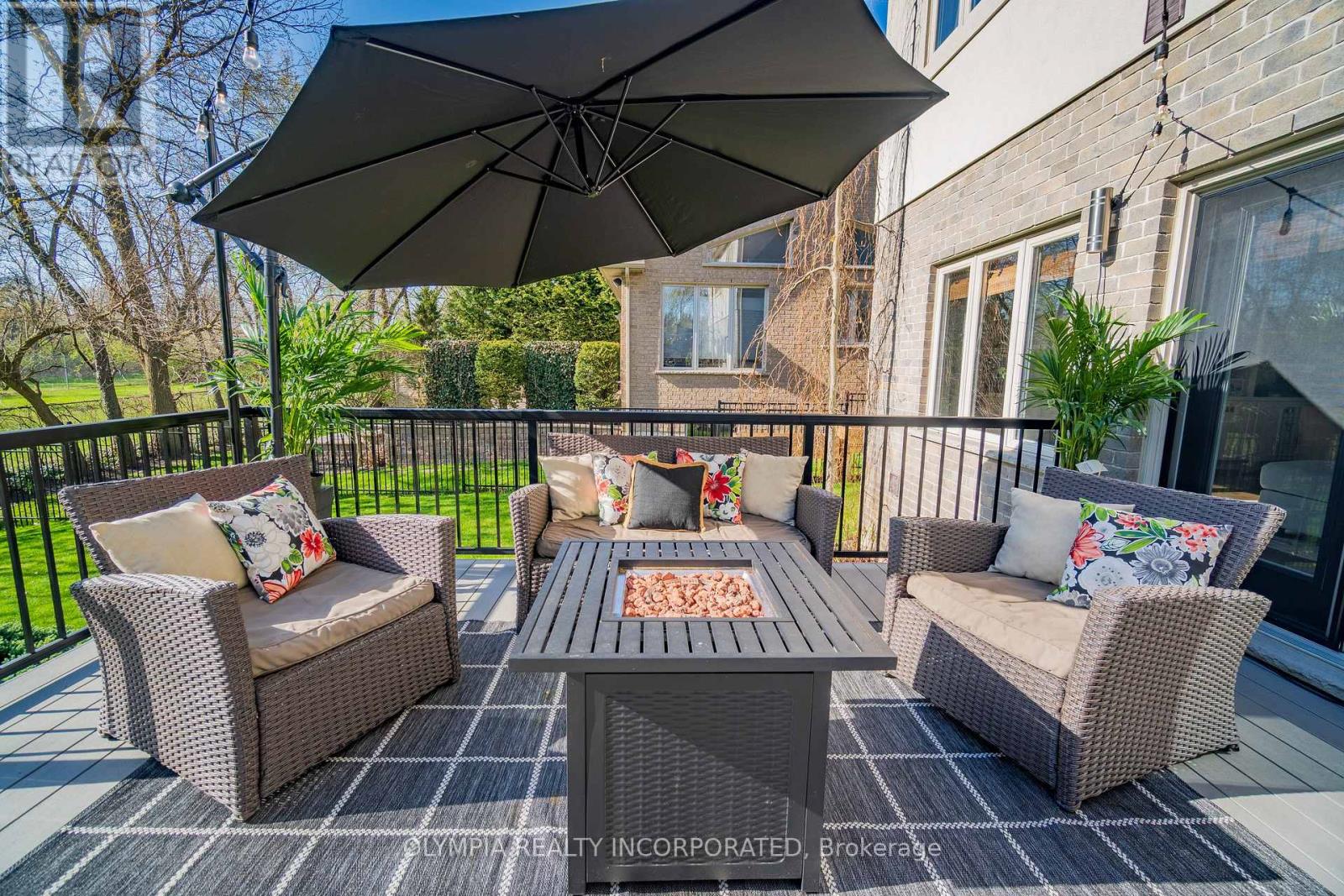 Photo 25 of 6149 Cuviello Court, Niagara Falls ON