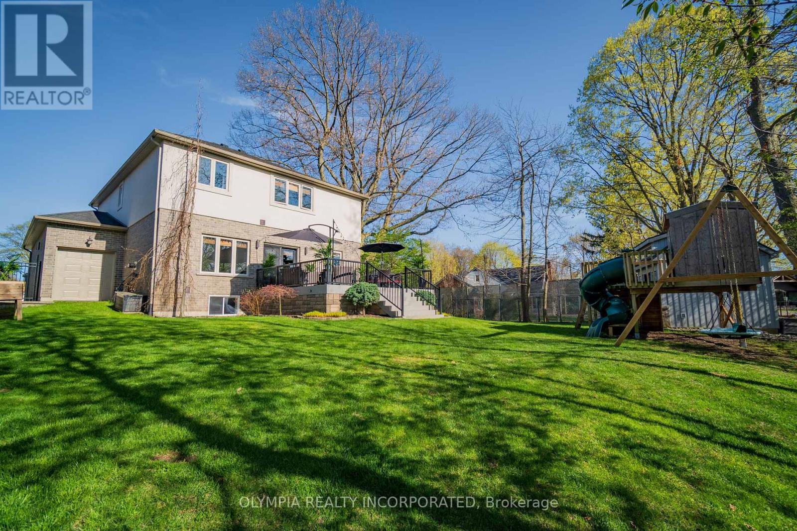 Photo 22 of 6149 Cuviello Court, Niagara Falls ON