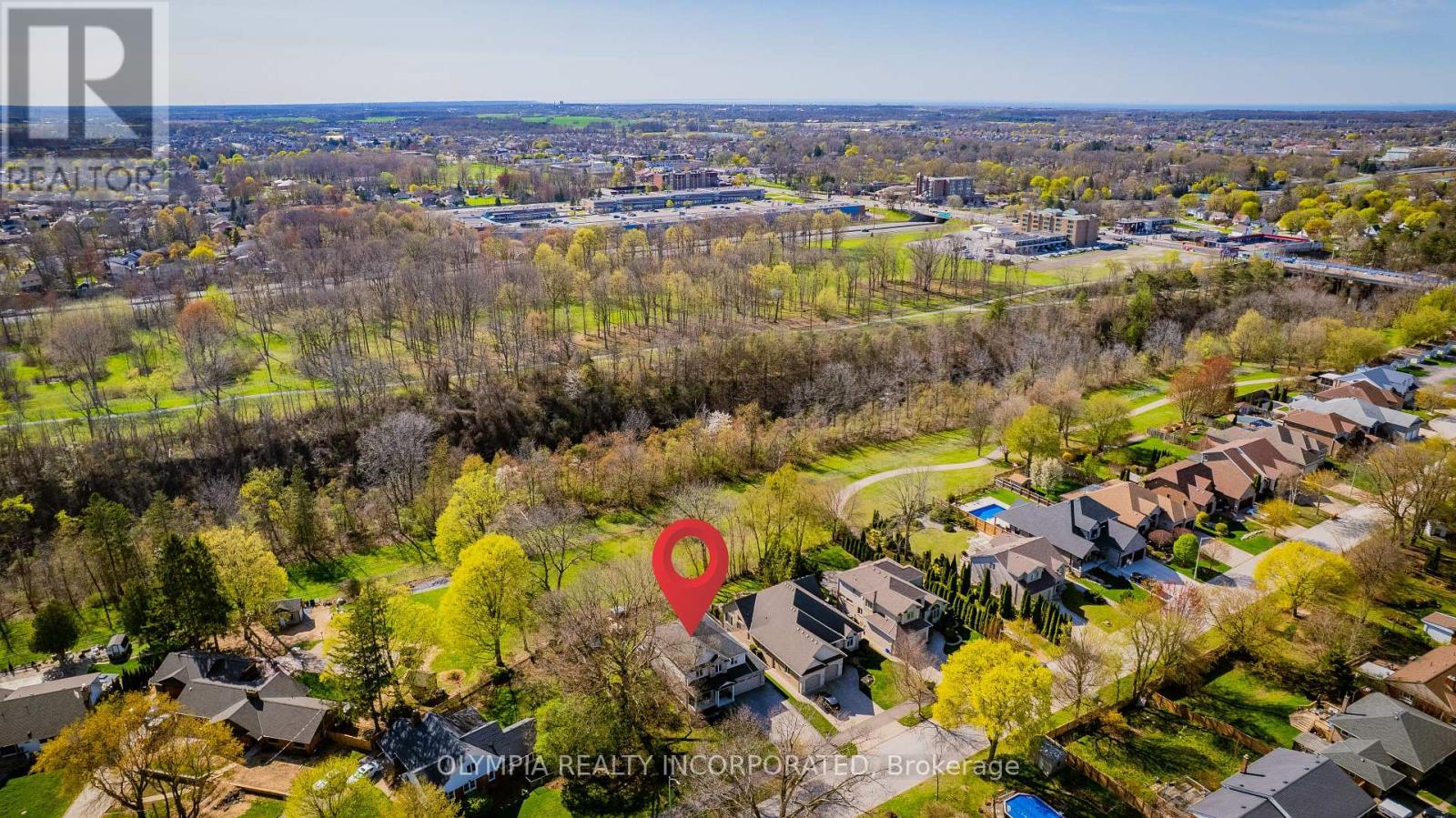Photo 28 of 6149 Cuviello Court, Niagara Falls ON