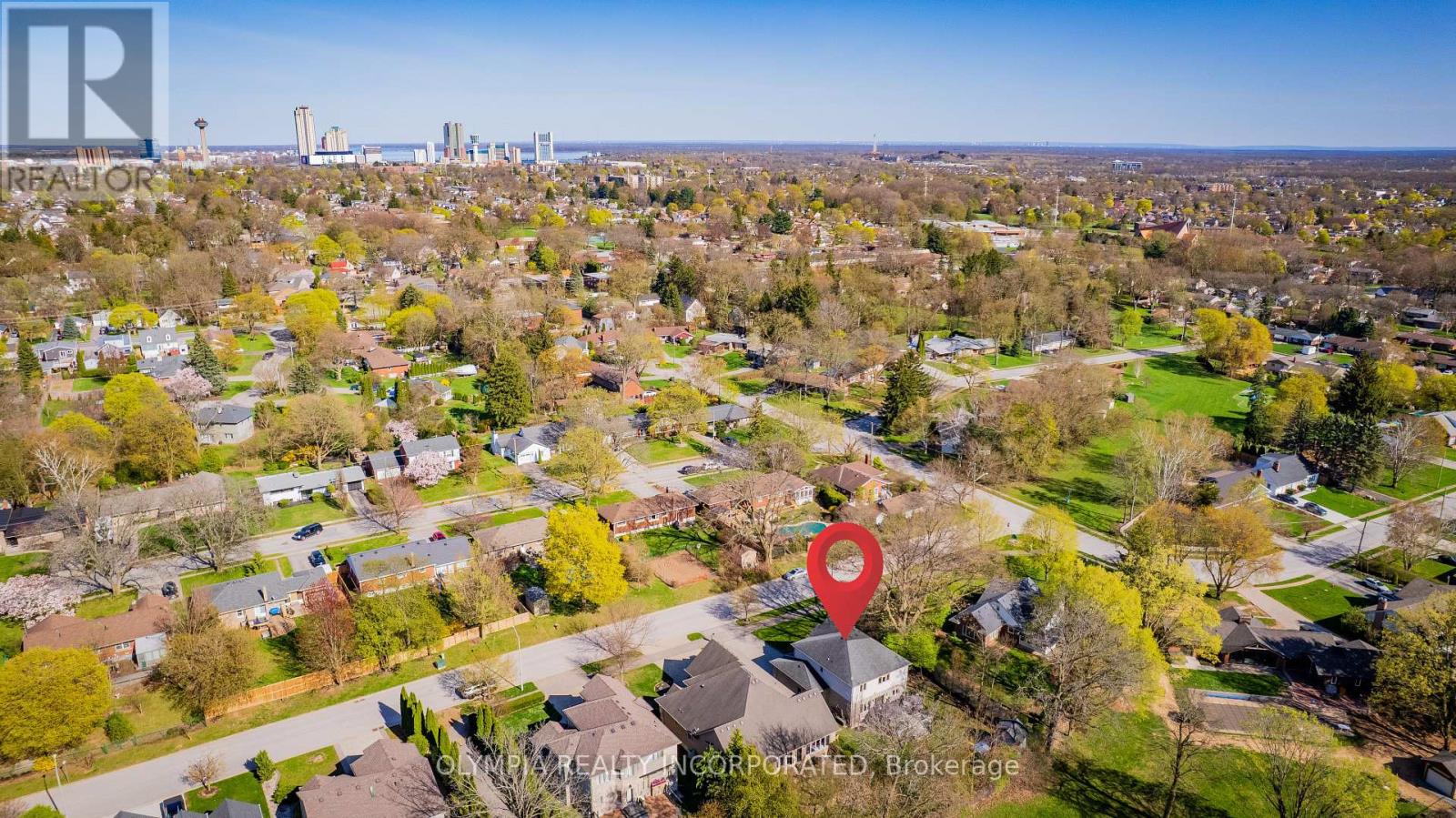Photo 41 of 6149 Cuviello Court, Niagara Falls ON