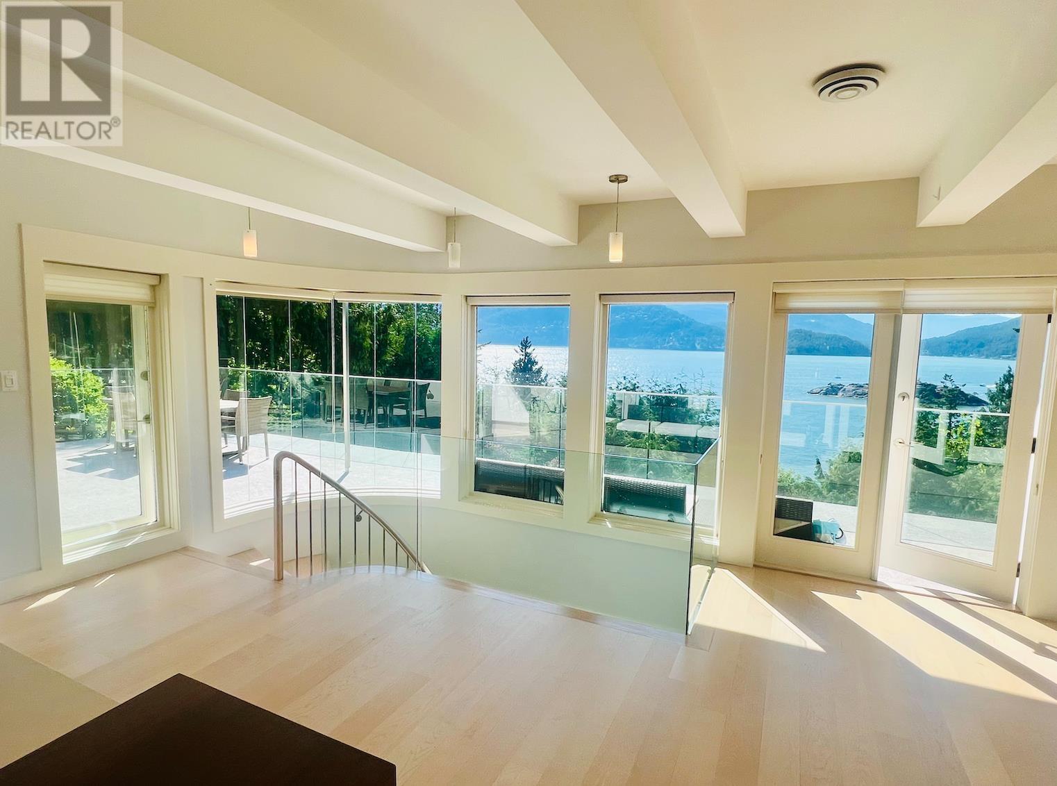 6175 NELSON AVENUE, West Vancouver