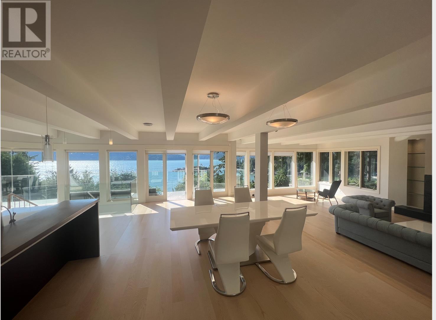 6175 NELSON AVENUE, West Vancouver