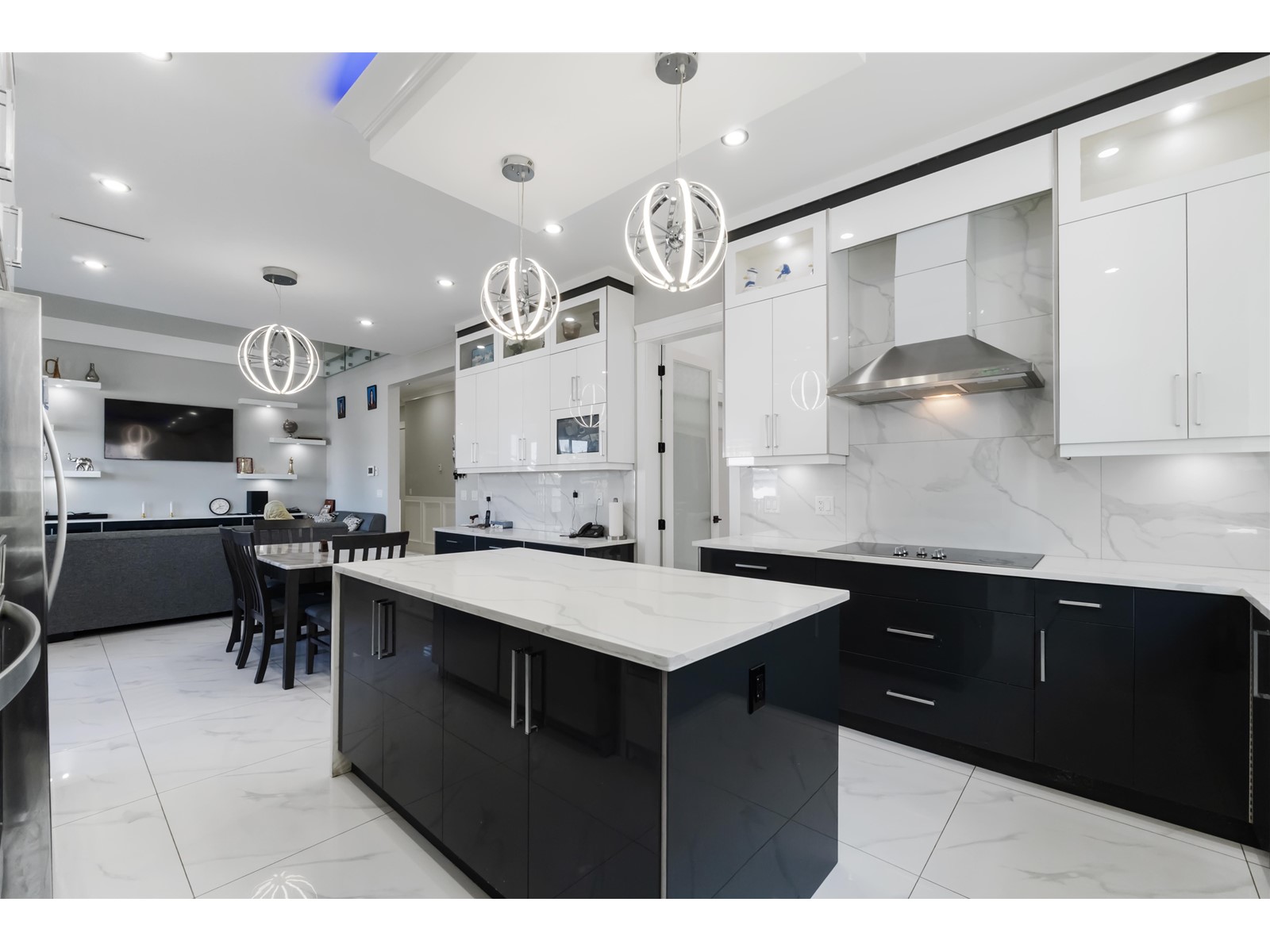 Photo 17 of 32235 Pineview Avenue, Abbotsford BC