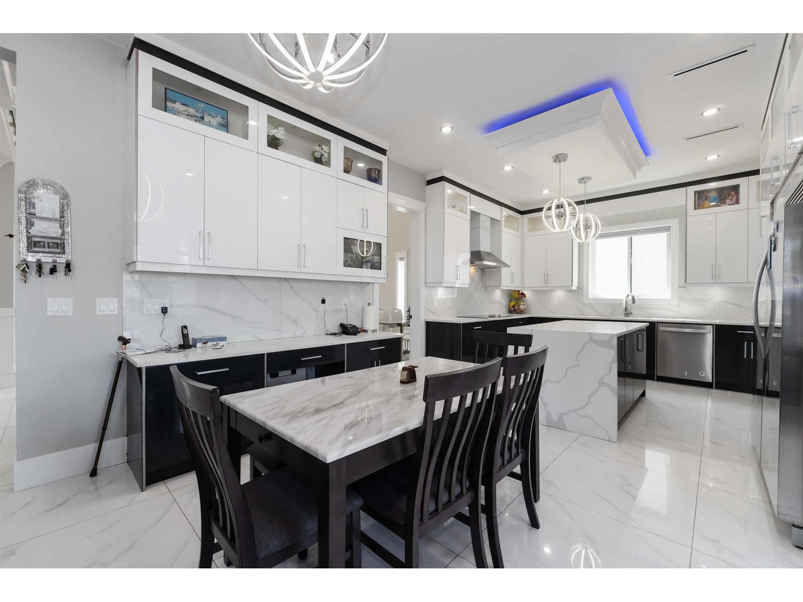 Photo 14 of 32235 Pineview Avenue, Abbotsford BC