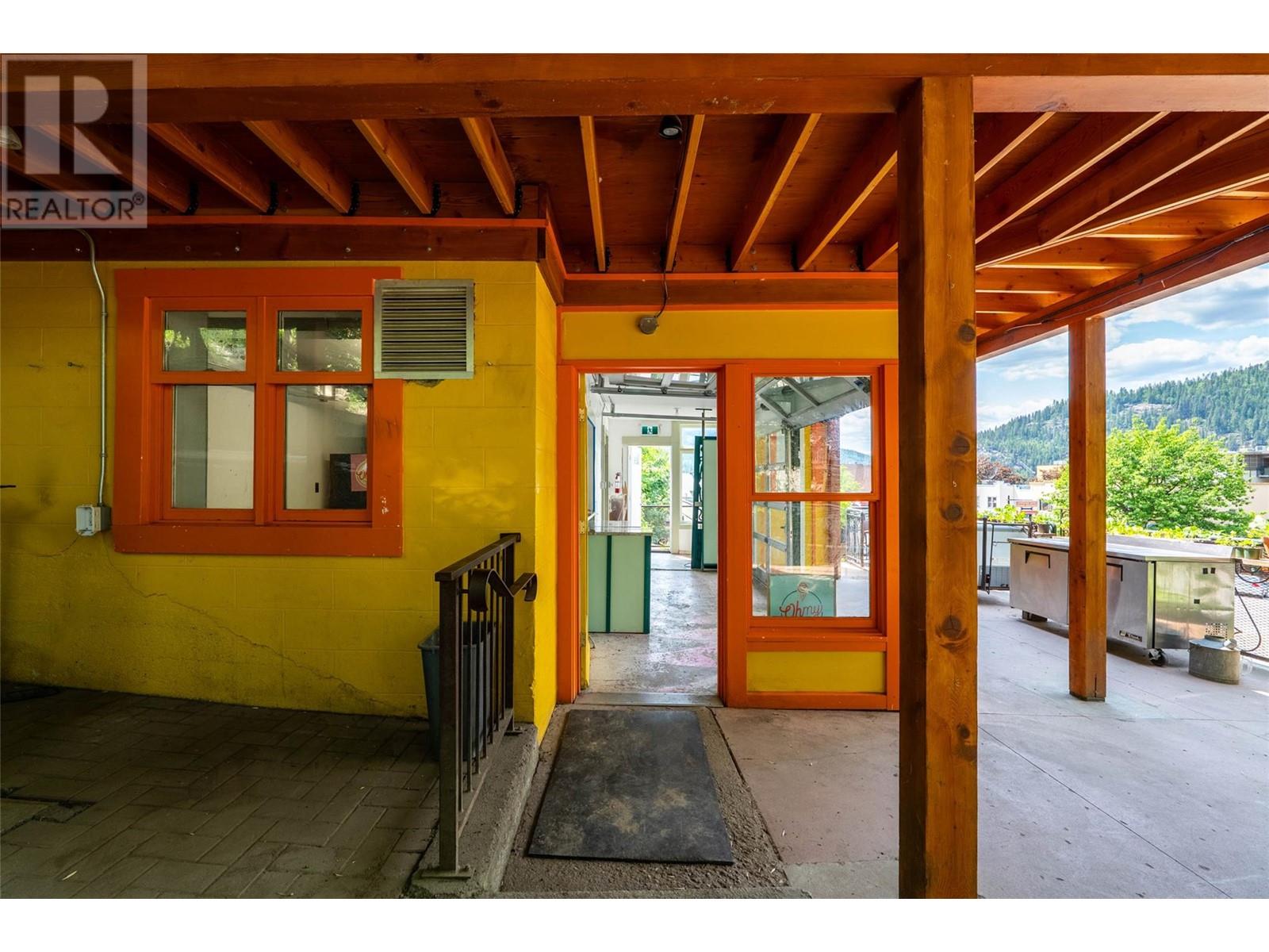 512 Hendryx Street, Nelson