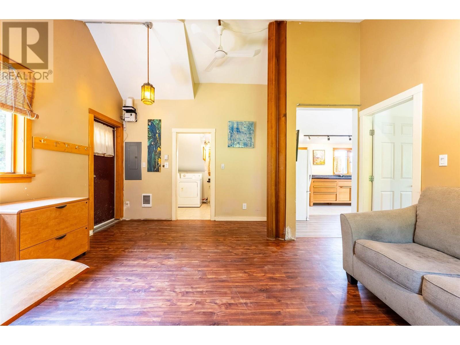 512 Hendryx Street, Nelson